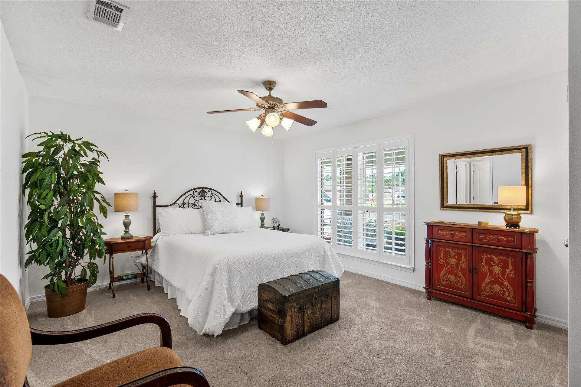 Navarre, Florida 32566, United States, 5 Bedrooms Bedrooms, ,3 BathroomsBathrooms,Residential,Active,2462