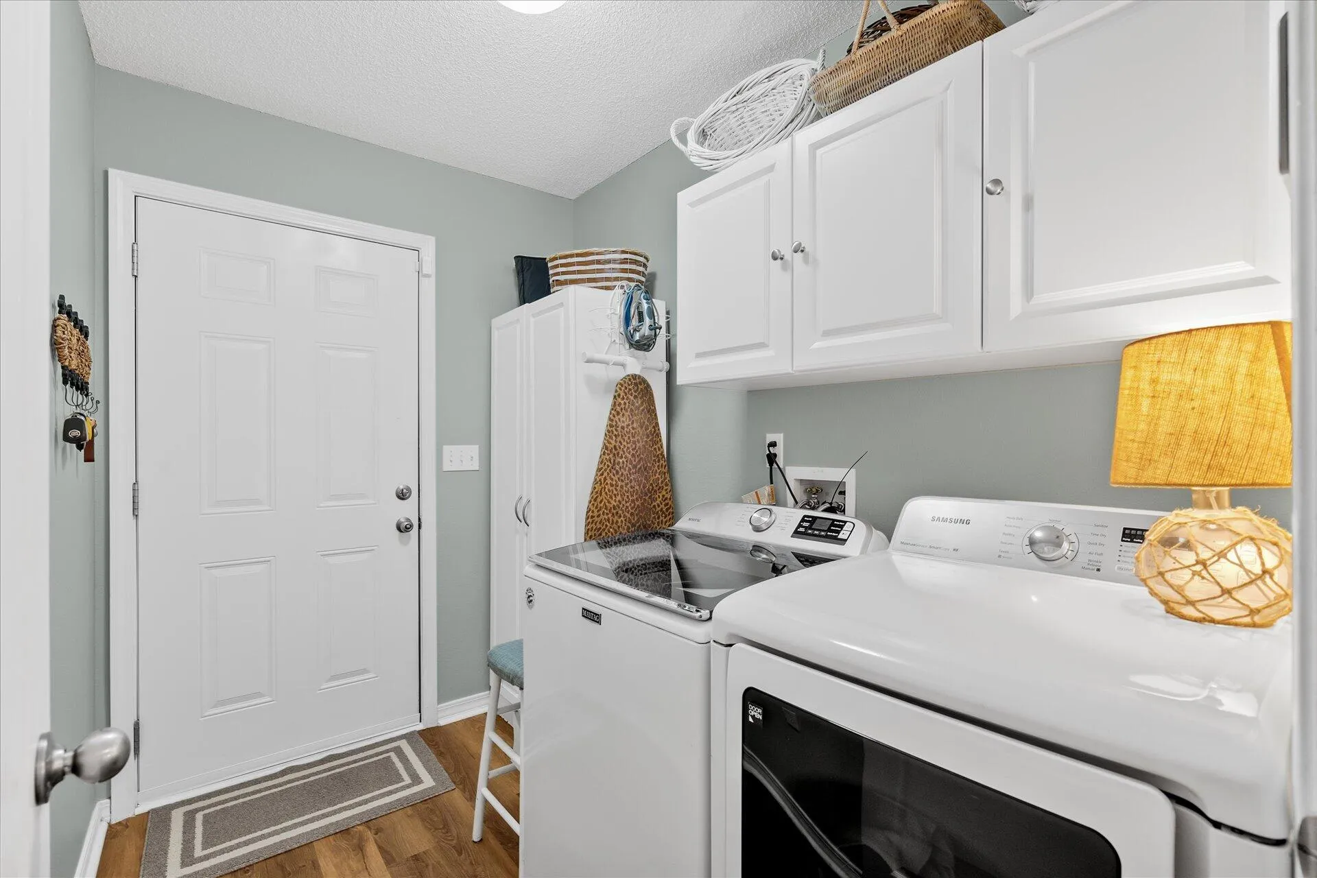 Navarre, Florida 32566, United States, 5 Bedrooms Bedrooms, ,3 BathroomsBathrooms,Residential,Active,2462