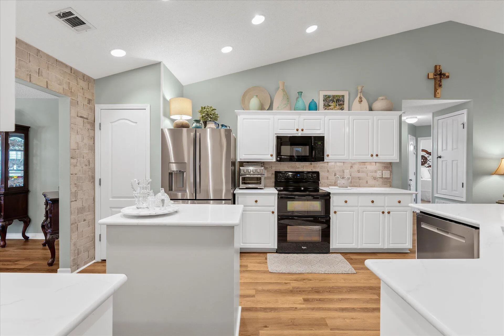 Navarre, Florida 32566, United States, 5 Bedrooms Bedrooms, ,3 BathroomsBathrooms,Residential,Active,2462