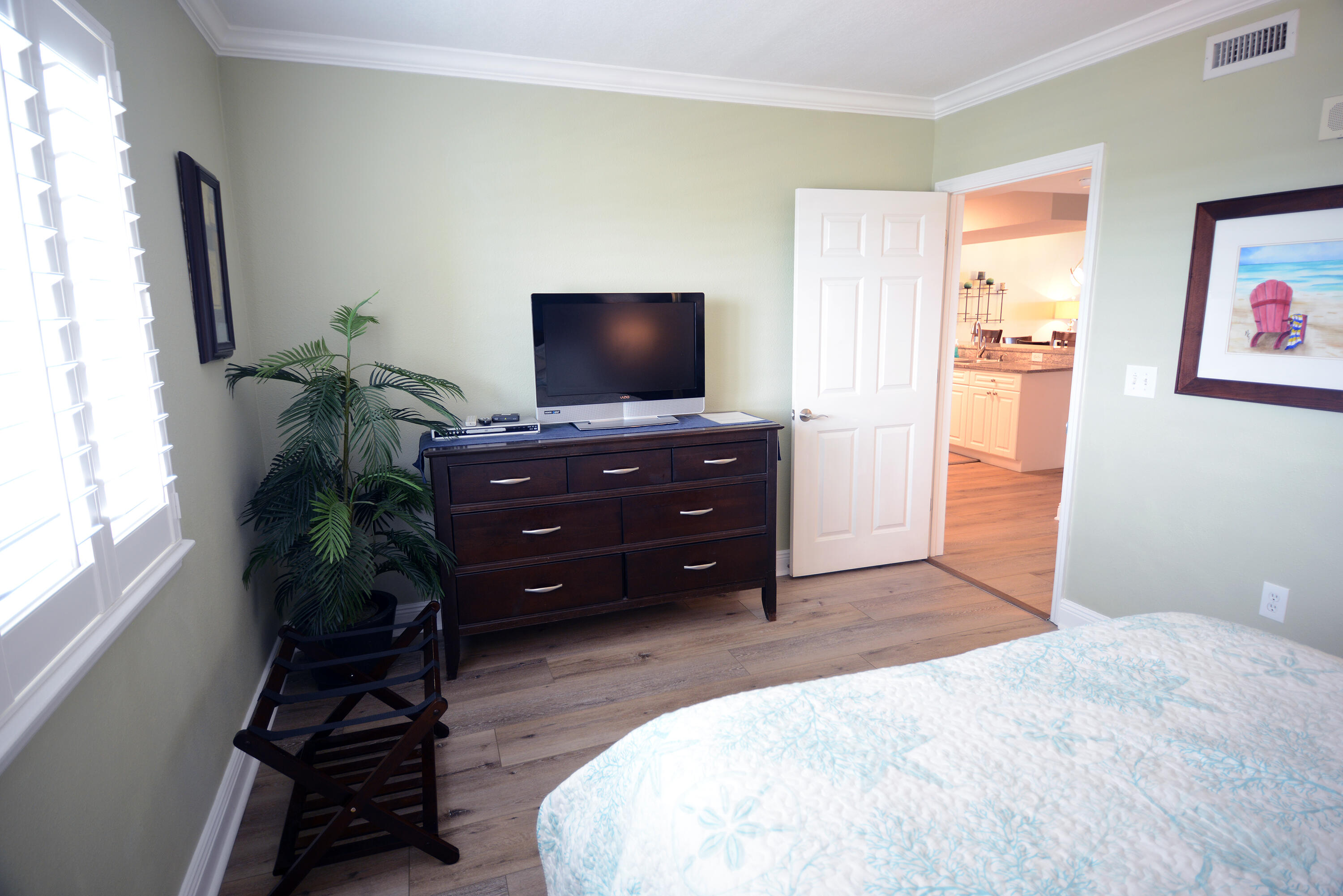 EMERALD BEACH PH 1 - Residential