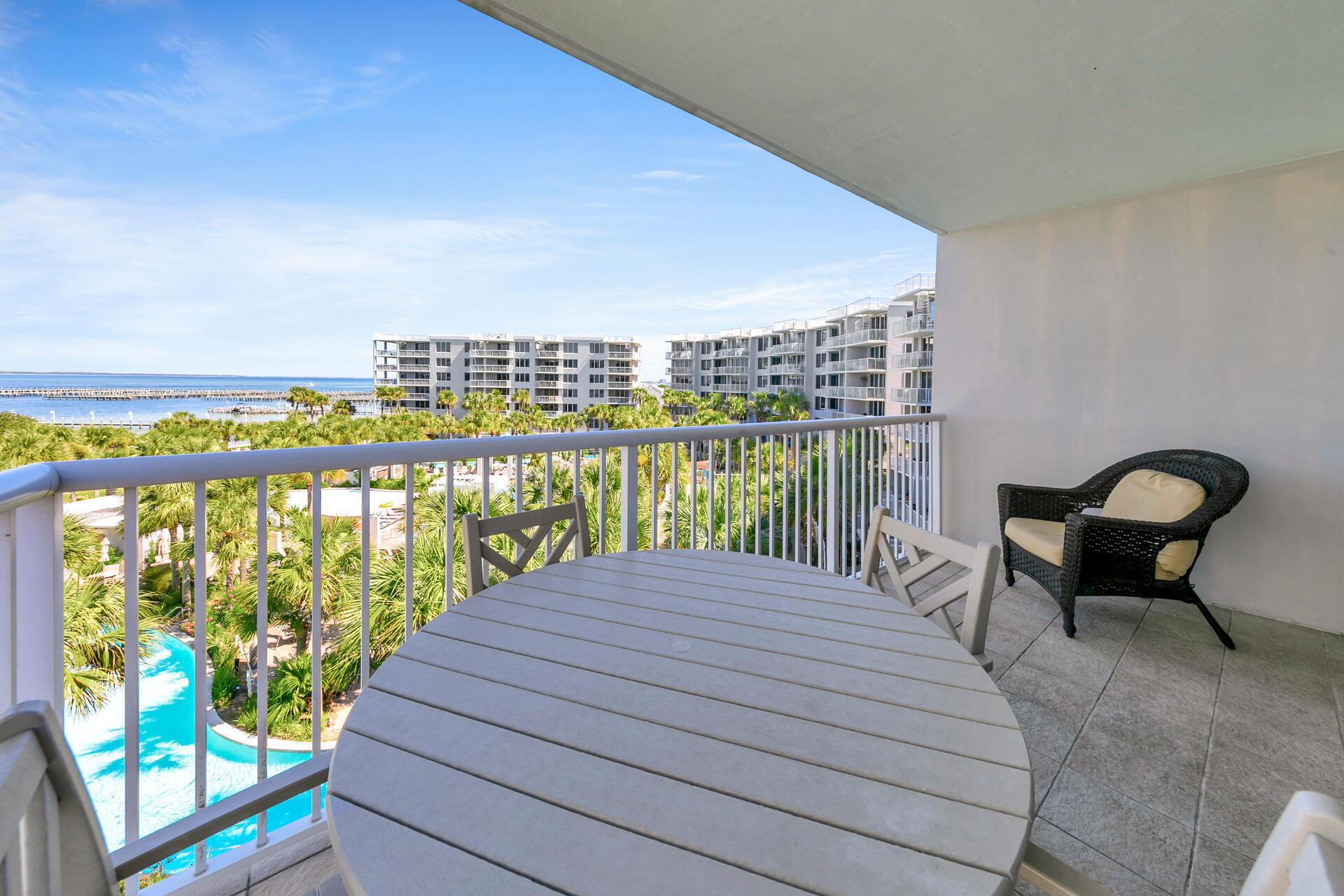 DESTIN WEST PELICAN - Residential