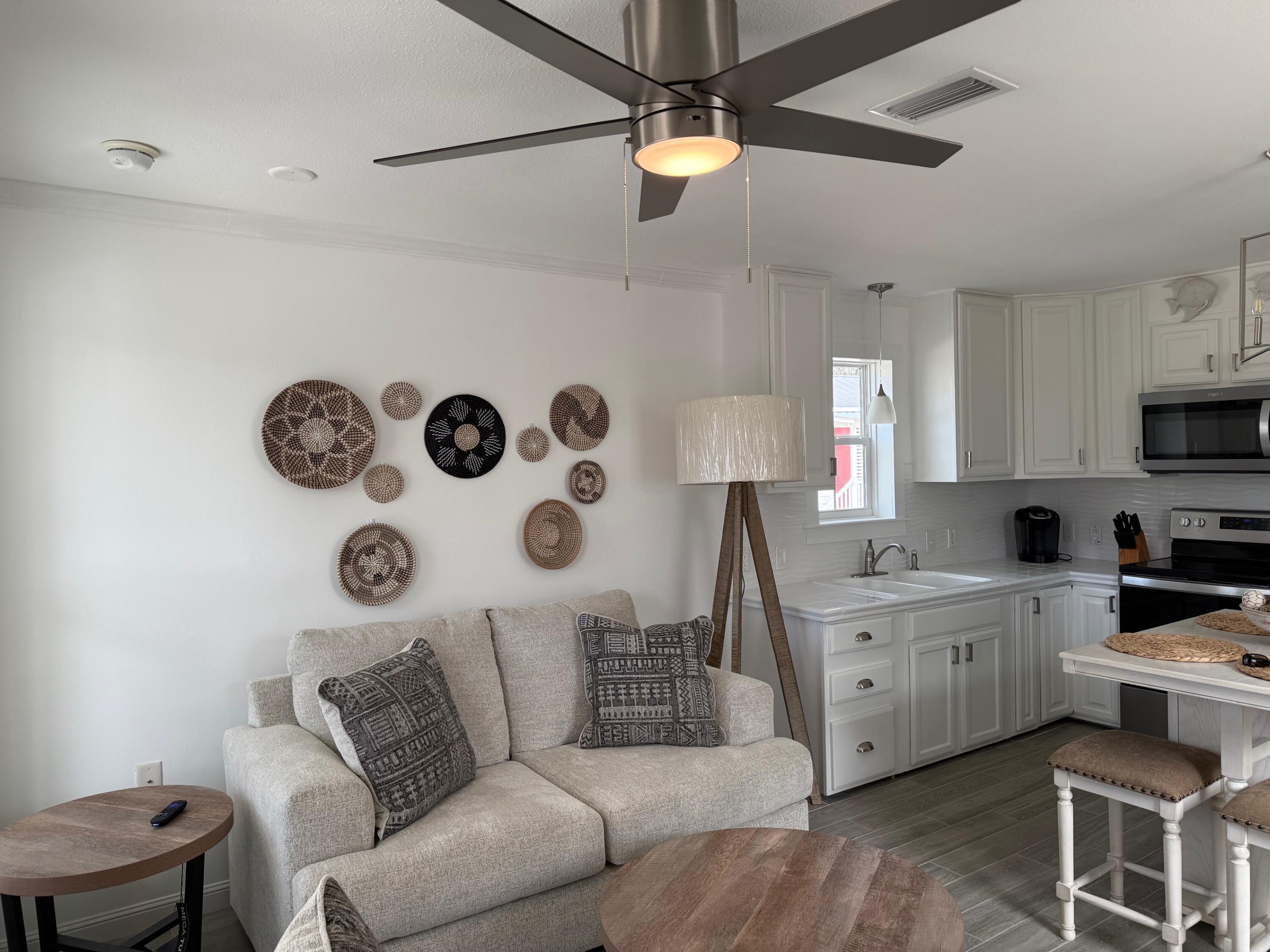 BAY GROVE - Residential Lease