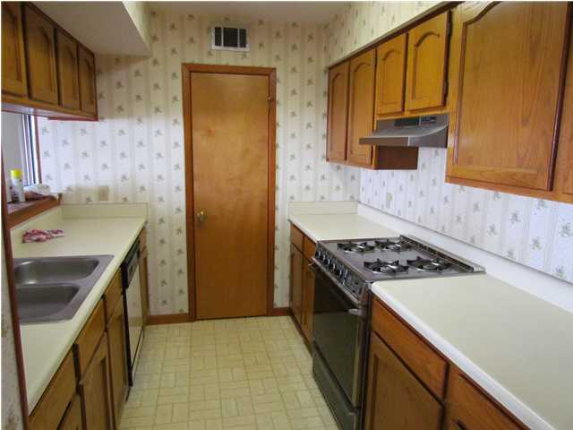 CEDAR RIDGE - Residential Lease