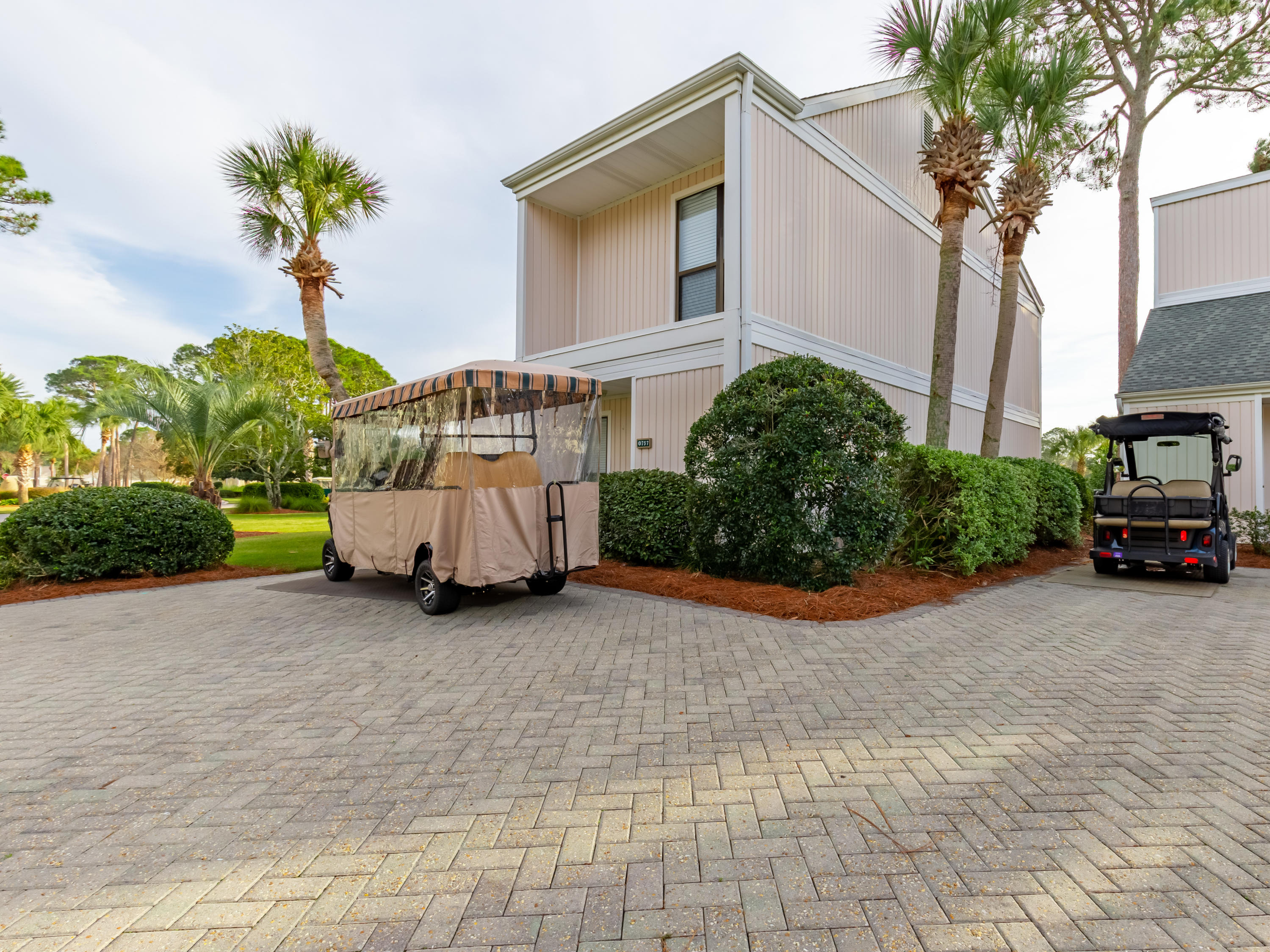 SANDPIPER VILLAGE - Residential