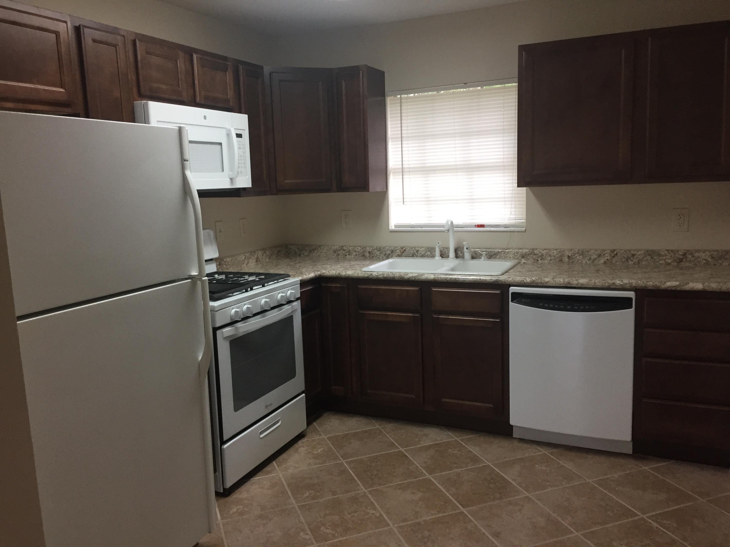 MID PINES - Residential