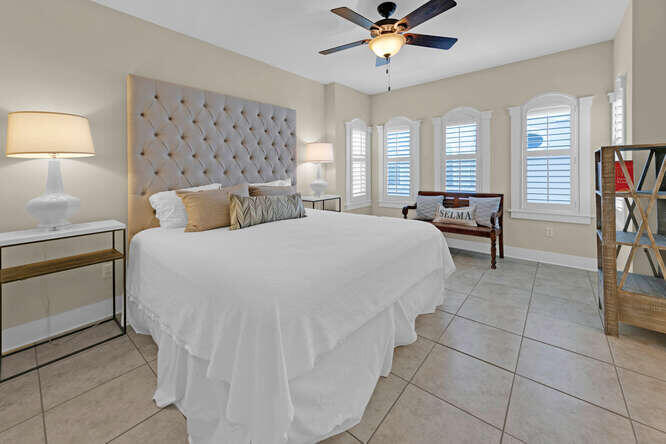VILLAS AT SEAGROVE BEACH - Residential
