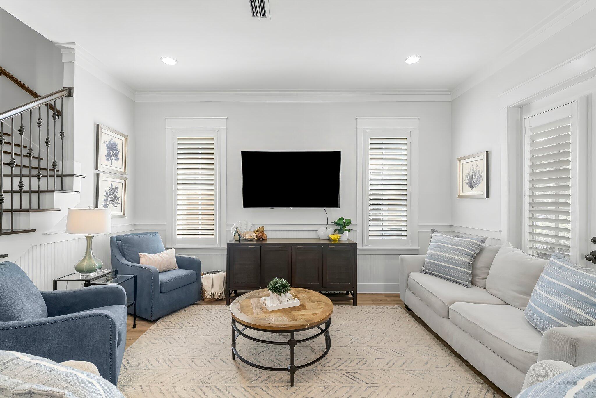 BUNGALOS AT SANDESTIN - Residential