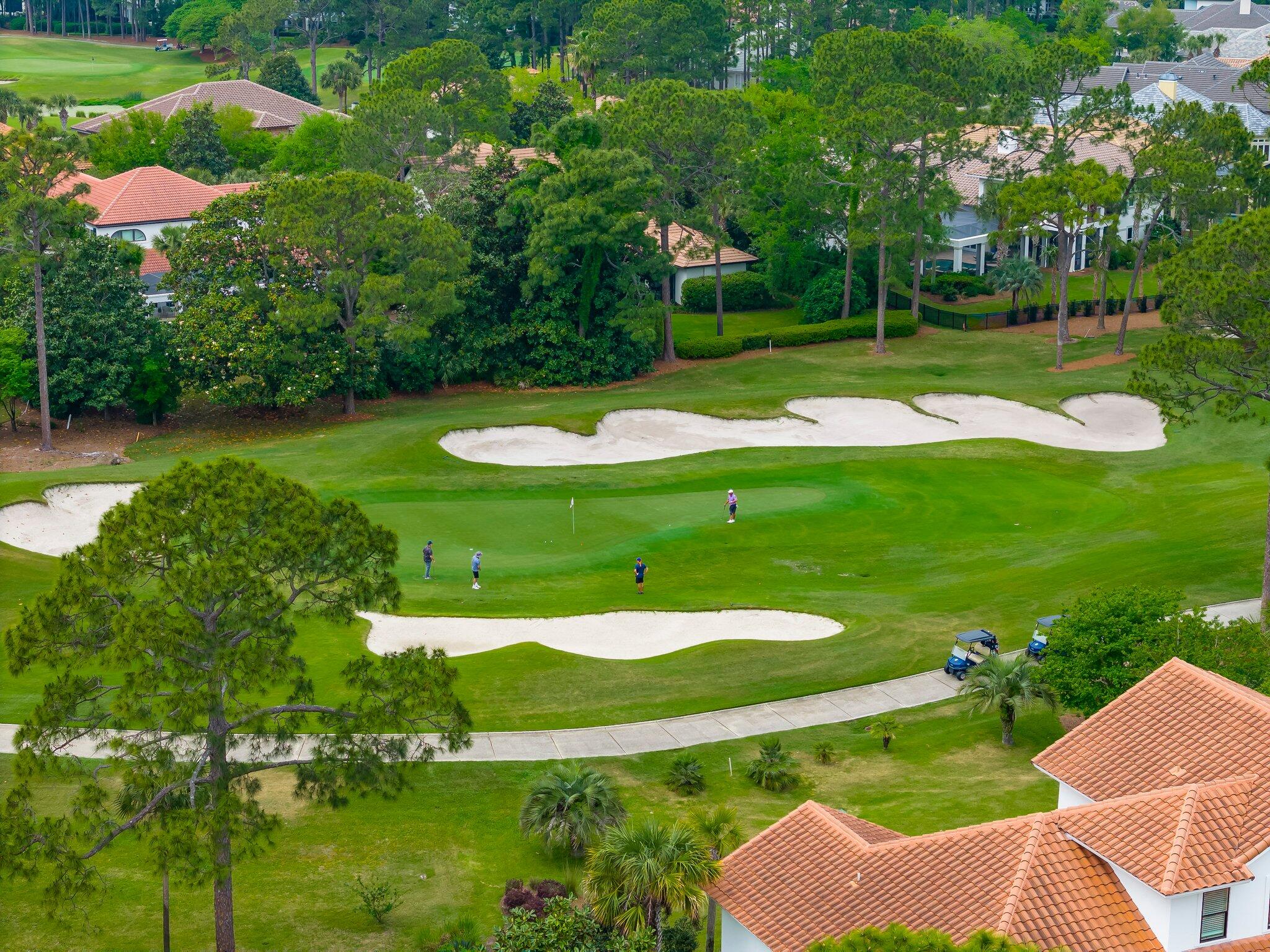 BUNGALOS AT SANDESTIN - Residential