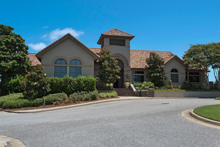 EMERALD BAY PH 1A - Residential