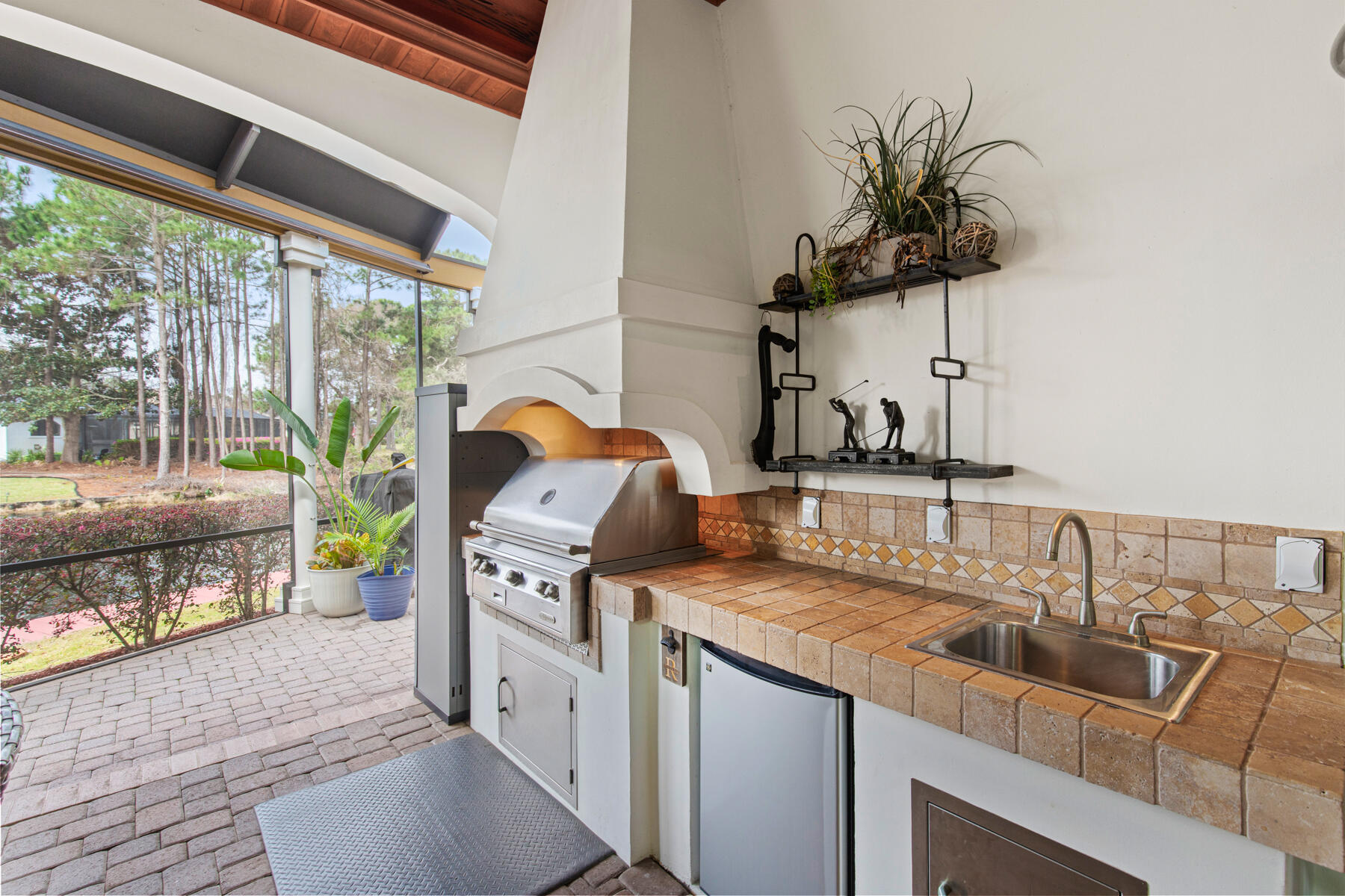 EMERALD BAY PH 1A - Residential