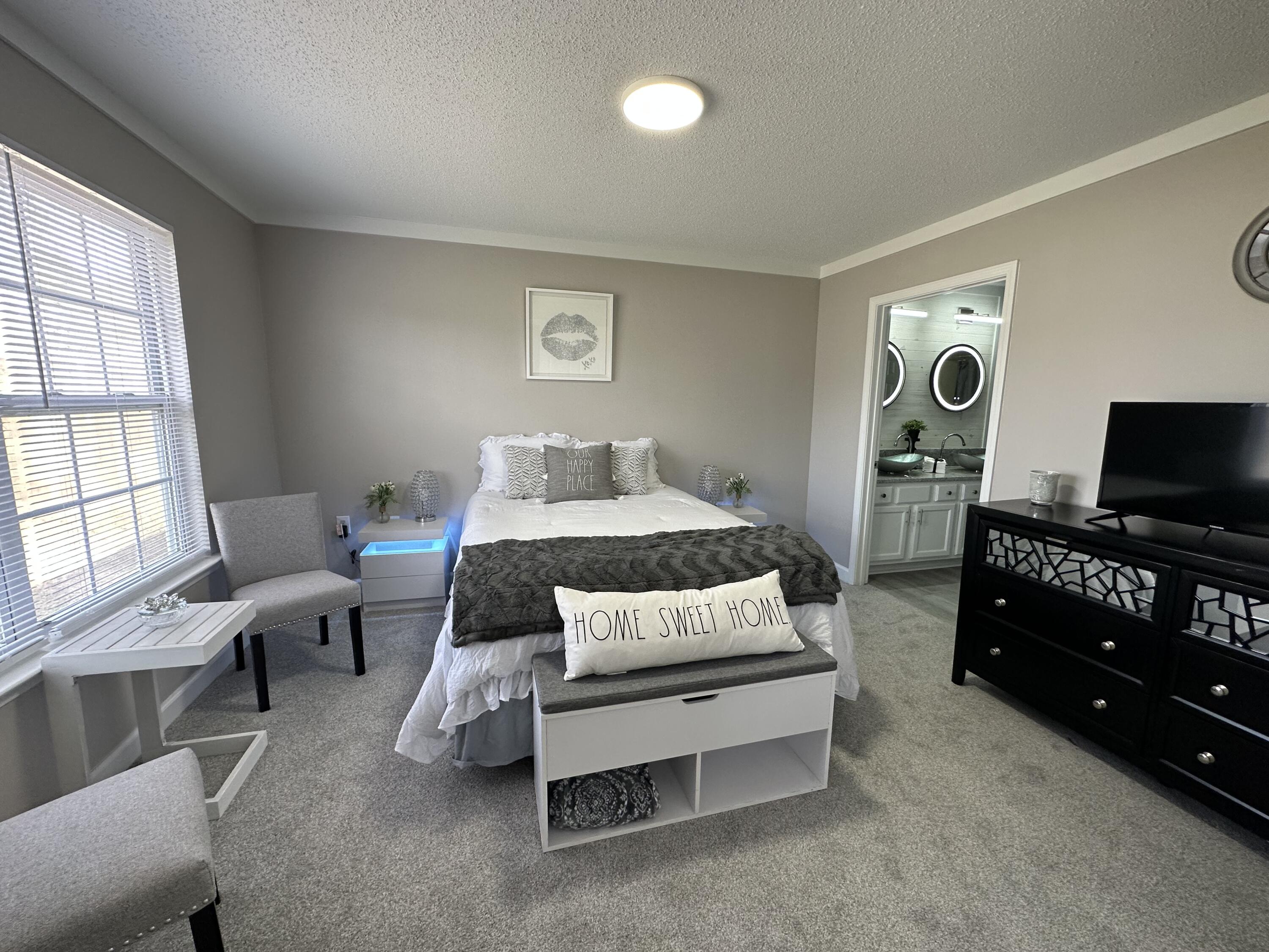 TRIPLE LAKES ESTATES - Residential