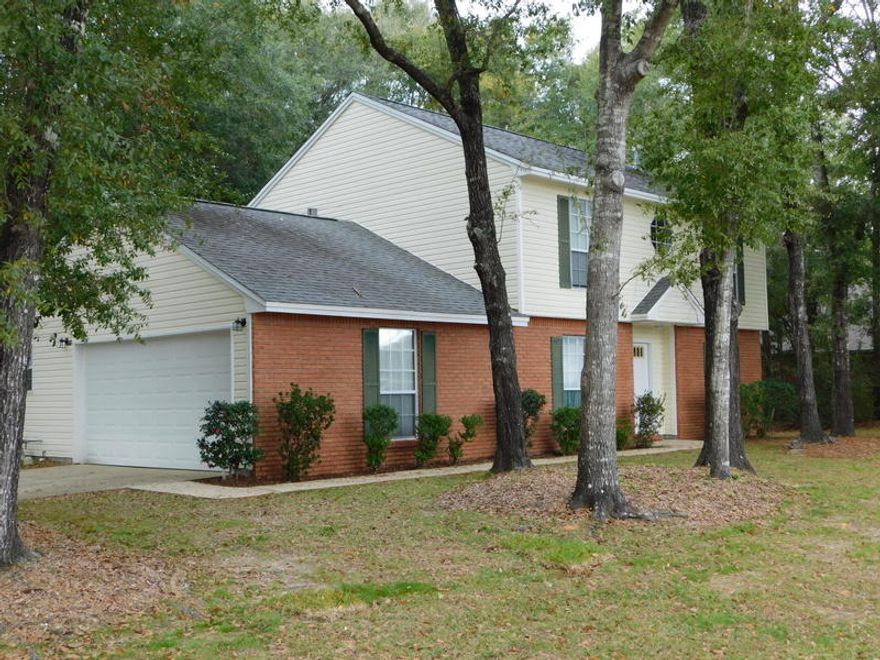 Wonderful 3 bedroom 2 1/2 bath home on the south side of Crestview in the private community of Pinnacle Point. This corner lot home offers a side load 2 car garage and there is room to park a boat/ RV, etc. The dimensional roofing was replaced in 2008 the HVAC system was installed in 2015. The interior is very clean and ready to occupy. Upstairs, there is 3 bedrooms and 2 full bathrooms. The main level offers the kitchen, breakfast area, a dining room and a great room with a fireplace. Out back, there is an enclosed , screened in Florida room. This property is conveniently located on the very south side of Crestview for quick access. Stop by and take a closer look at this home before it is sold.