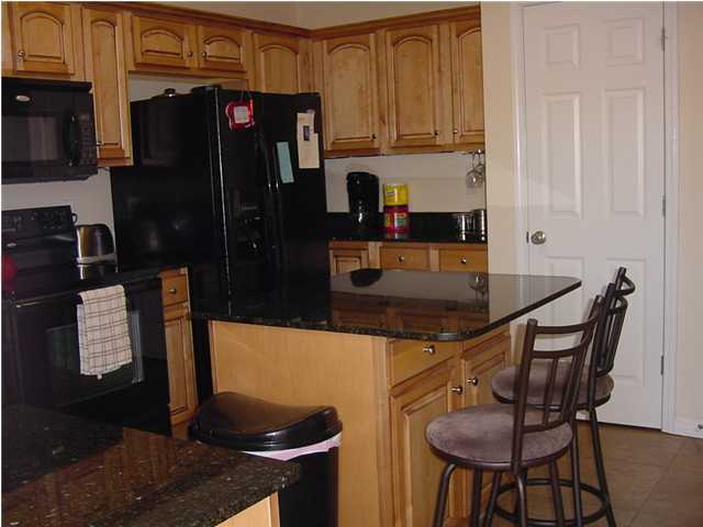 MERIDIAN SQUARE TOWNHOMES - Residential Lease