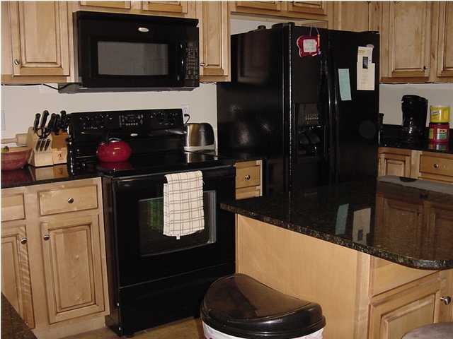 MERIDIAN SQUARE TOWNHOMES - Residential Lease