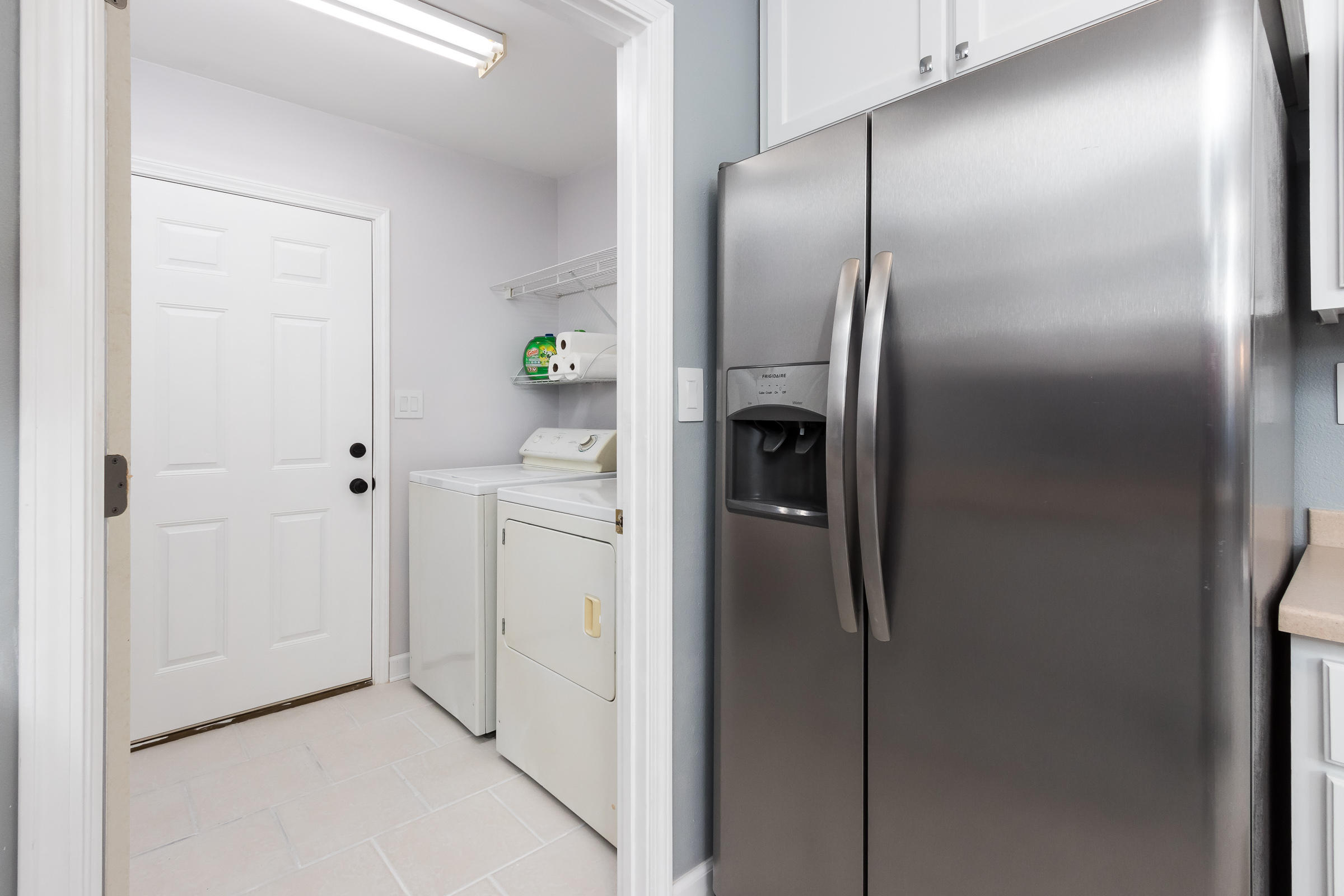 ROLLING HILLS ESTATES - Residential