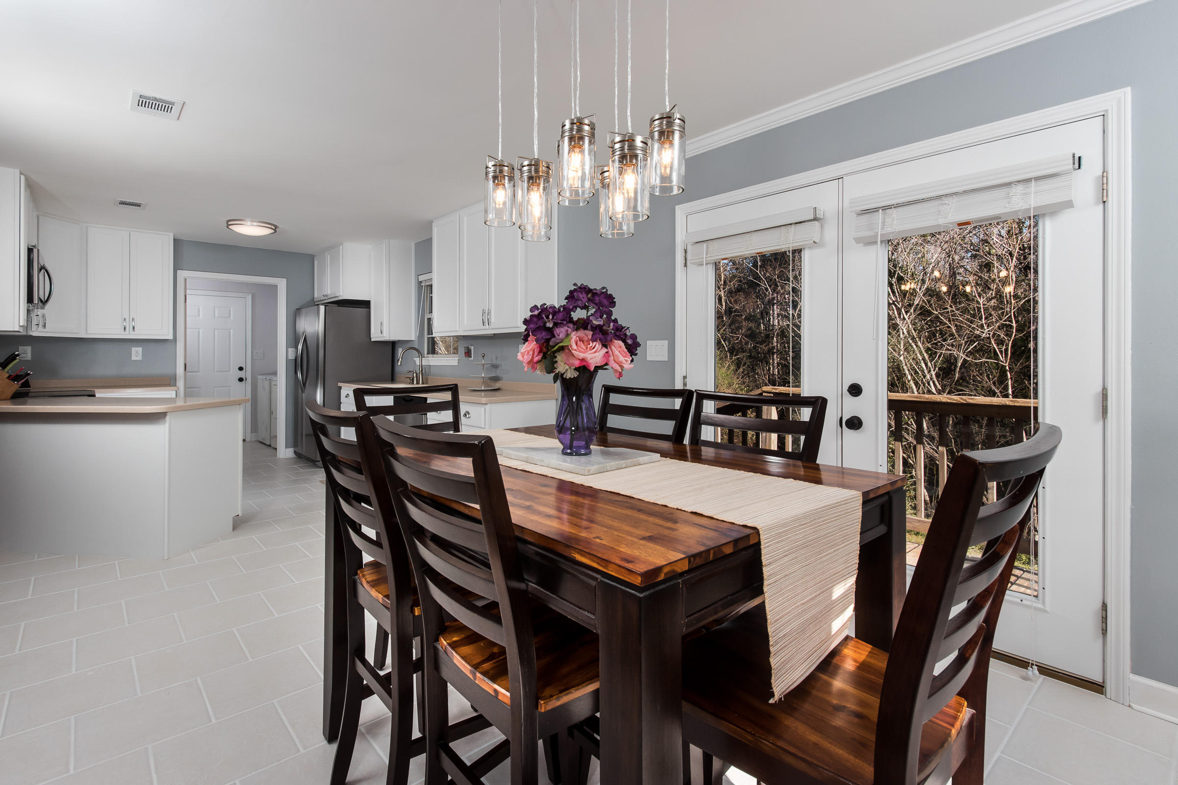 ROLLING HILLS ESTATES - Residential