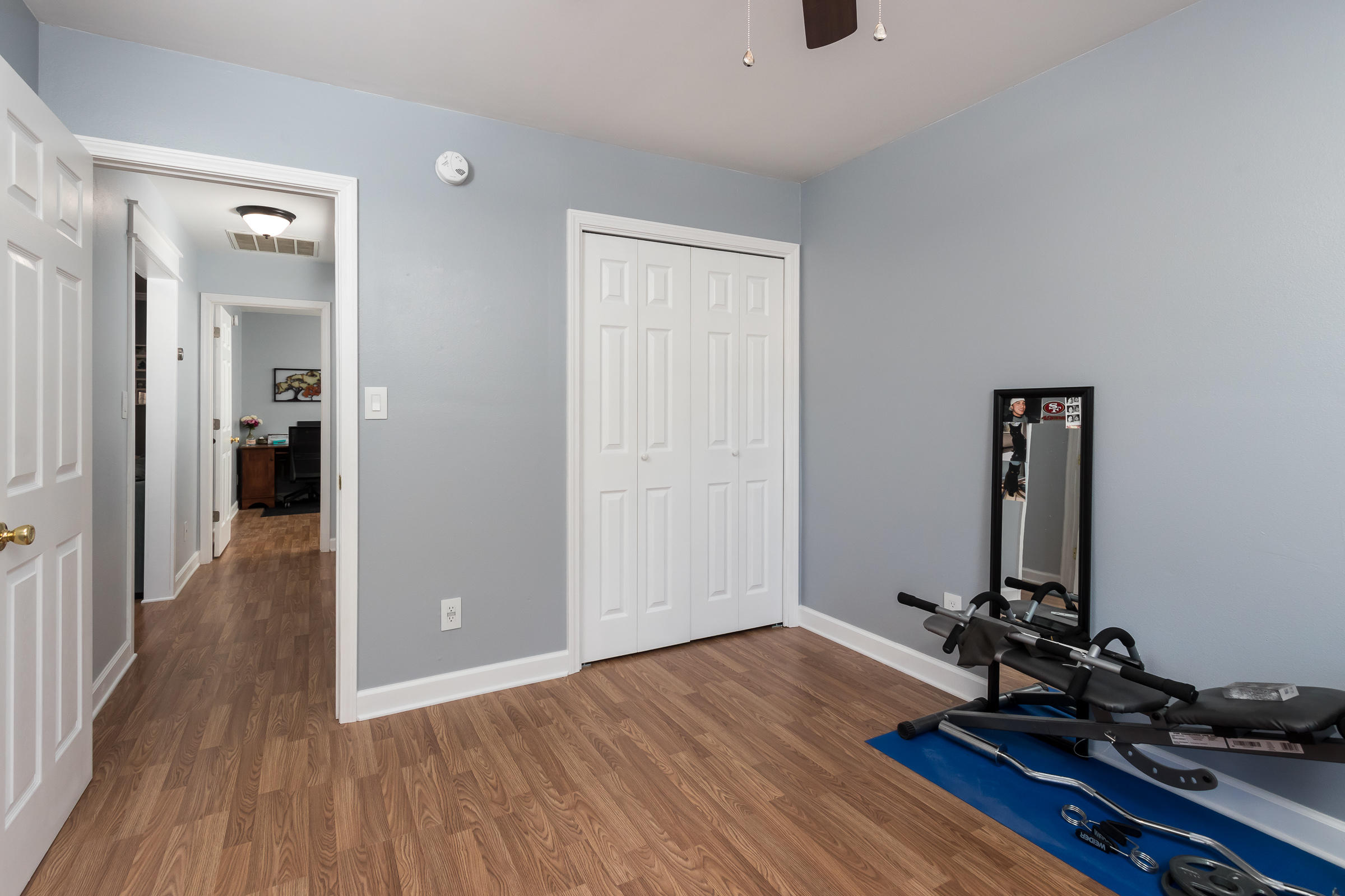 ROLLING HILLS ESTATES - Residential