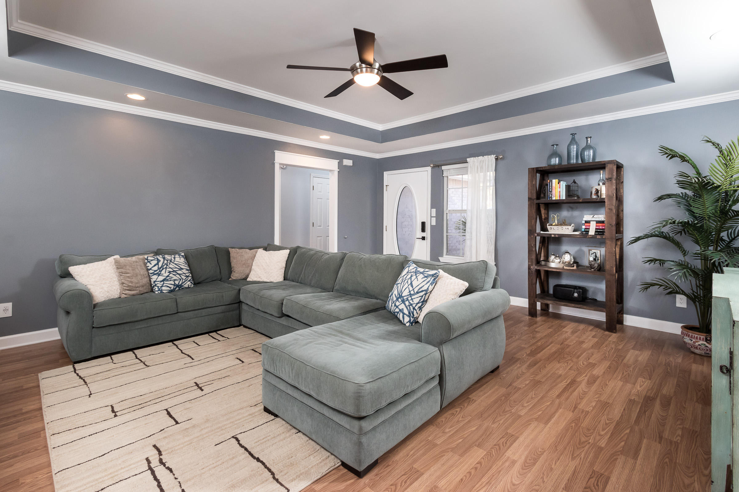 ROLLING HILLS ESTATES - Residential