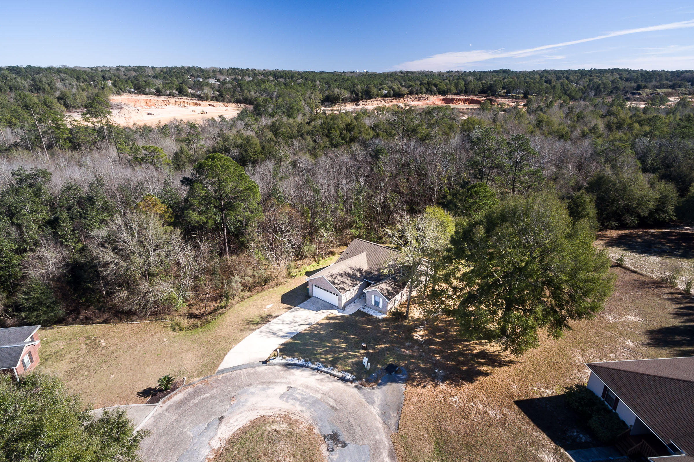 ROLLING HILLS ESTATES - Residential