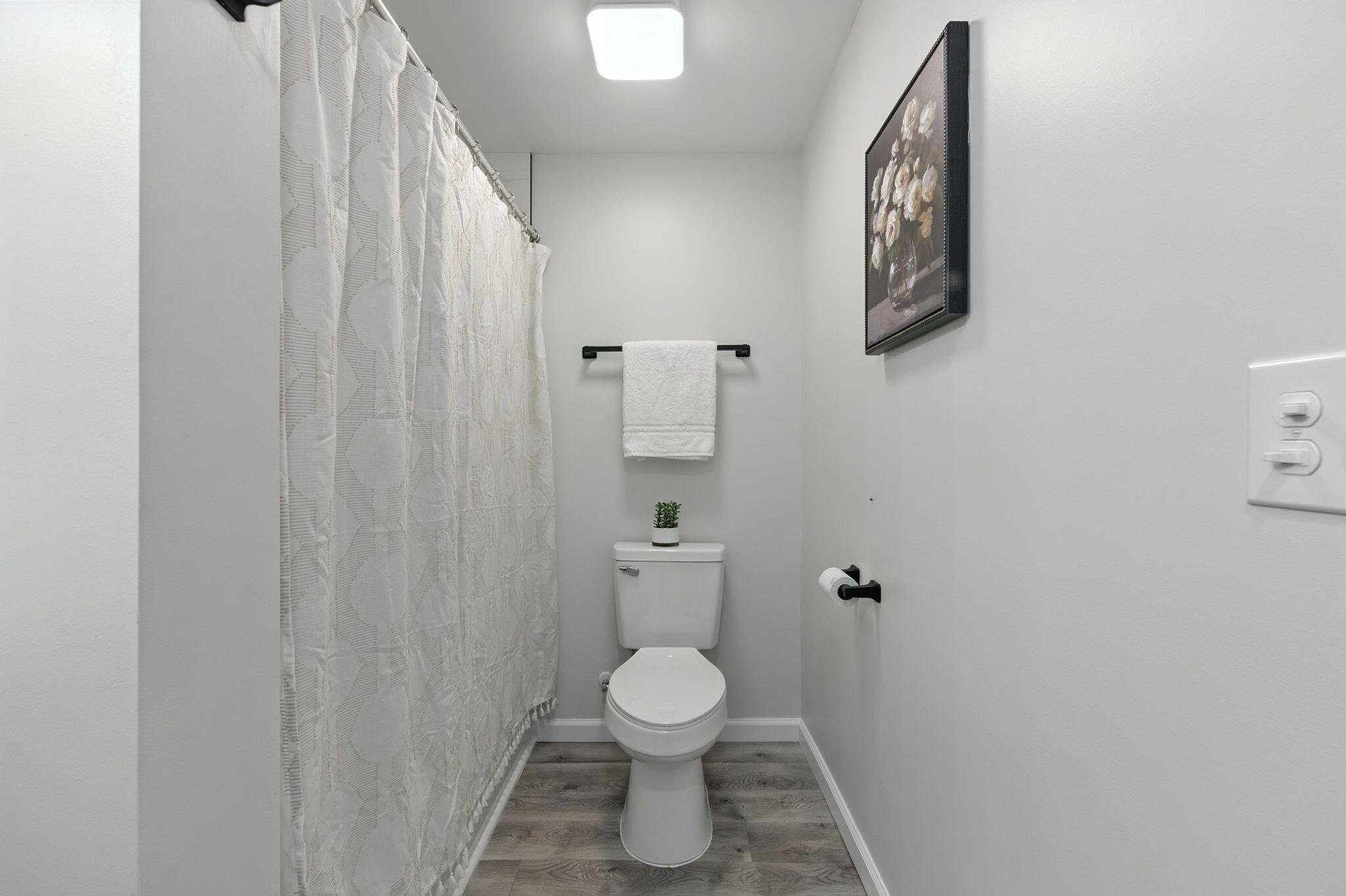 GARNIERS BEACH 2ND - Residential