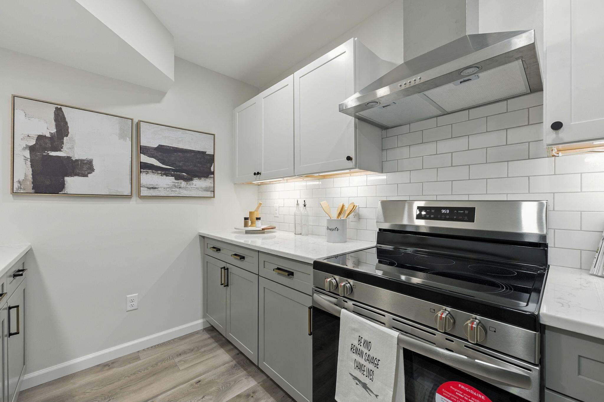 GARNIERS BEACH 2ND - Residential