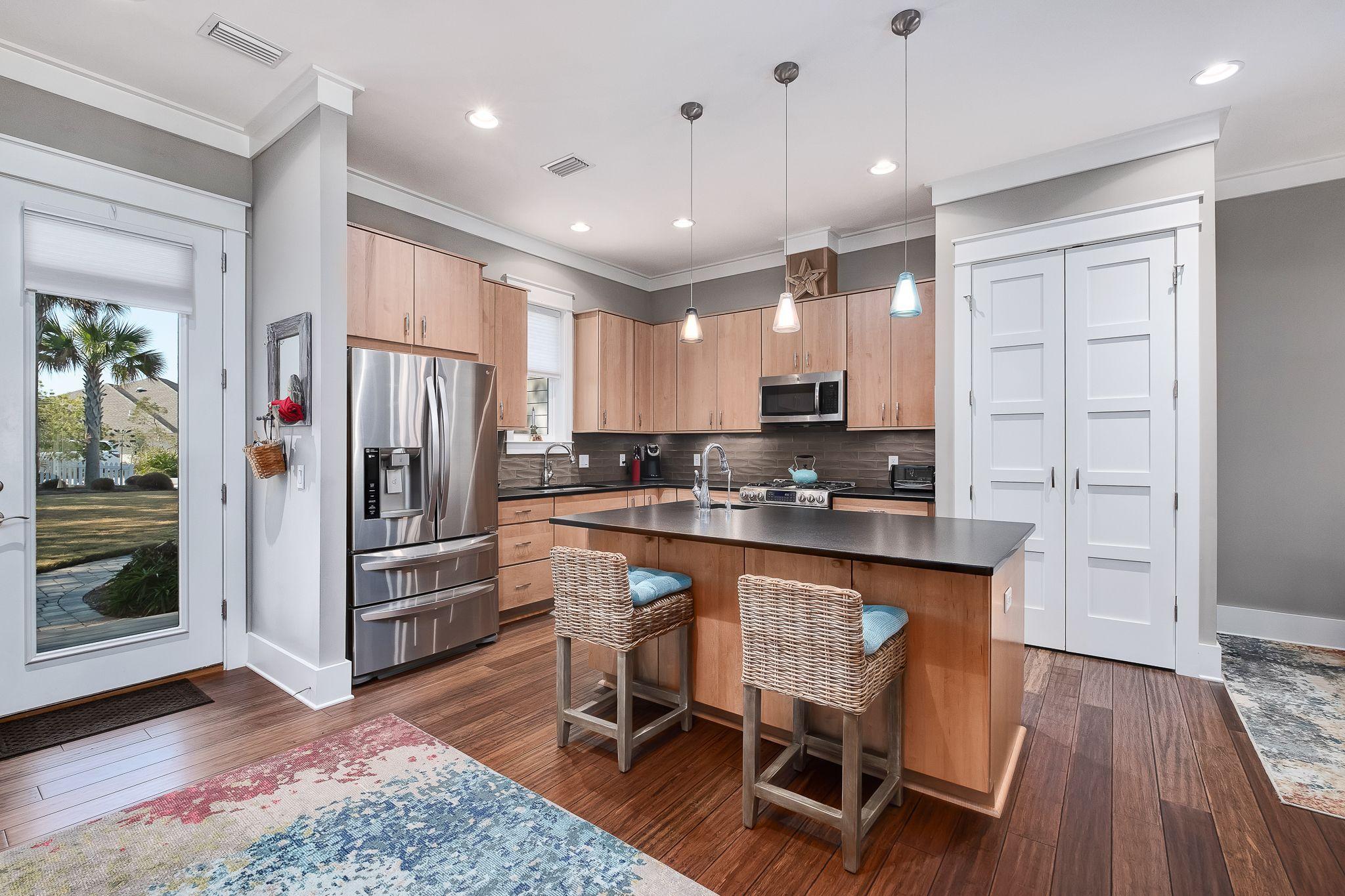 SEABREEZE - Residential