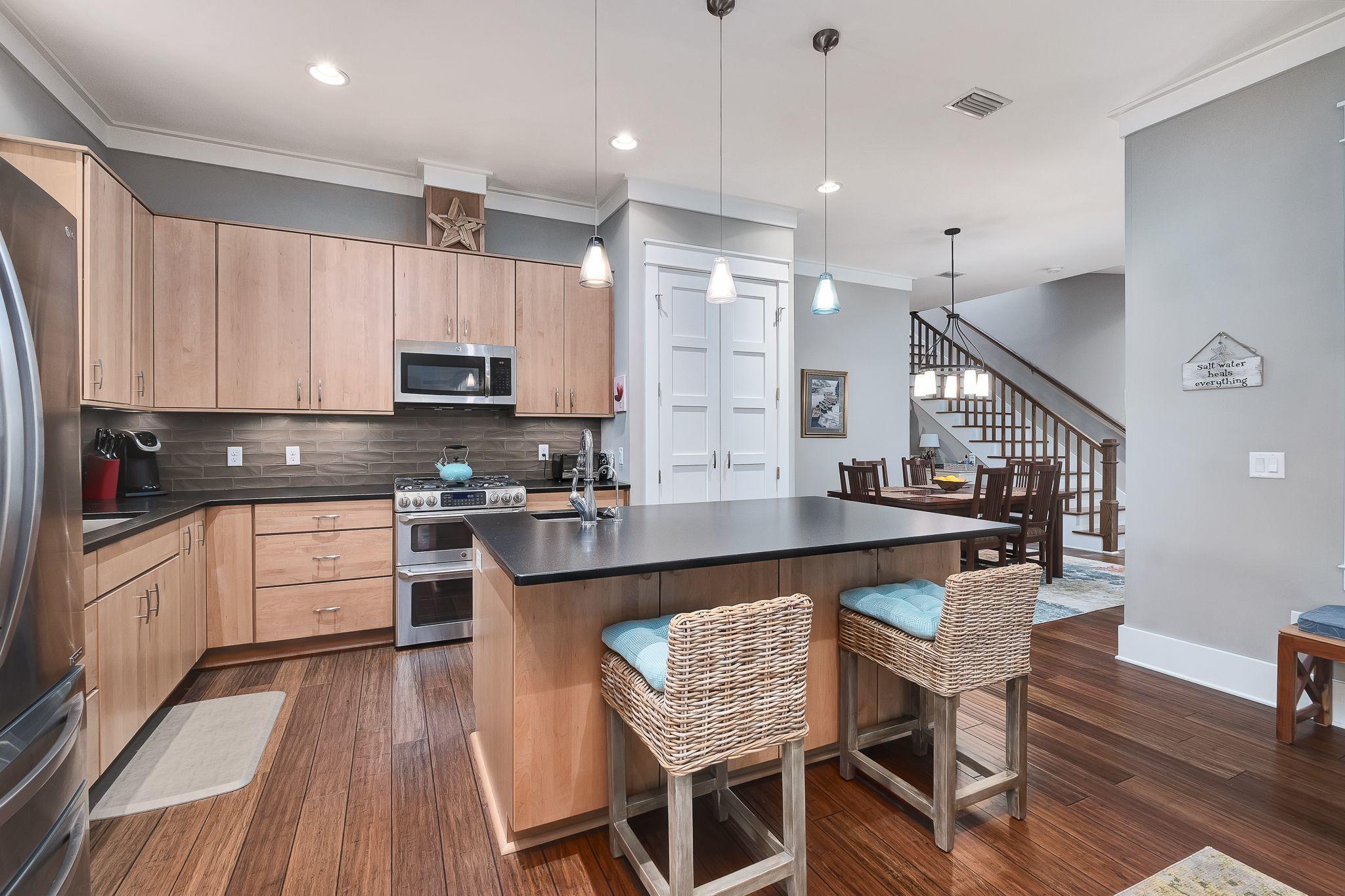 SEABREEZE - Residential