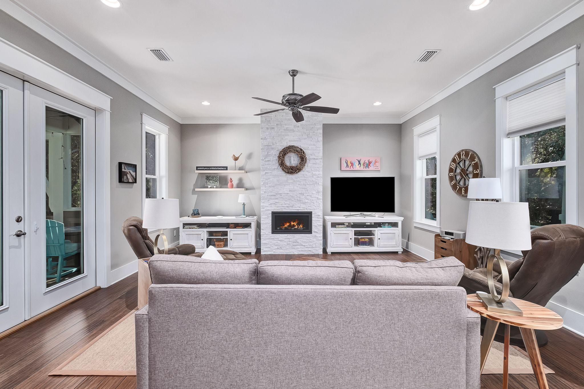 SEABREEZE - Residential