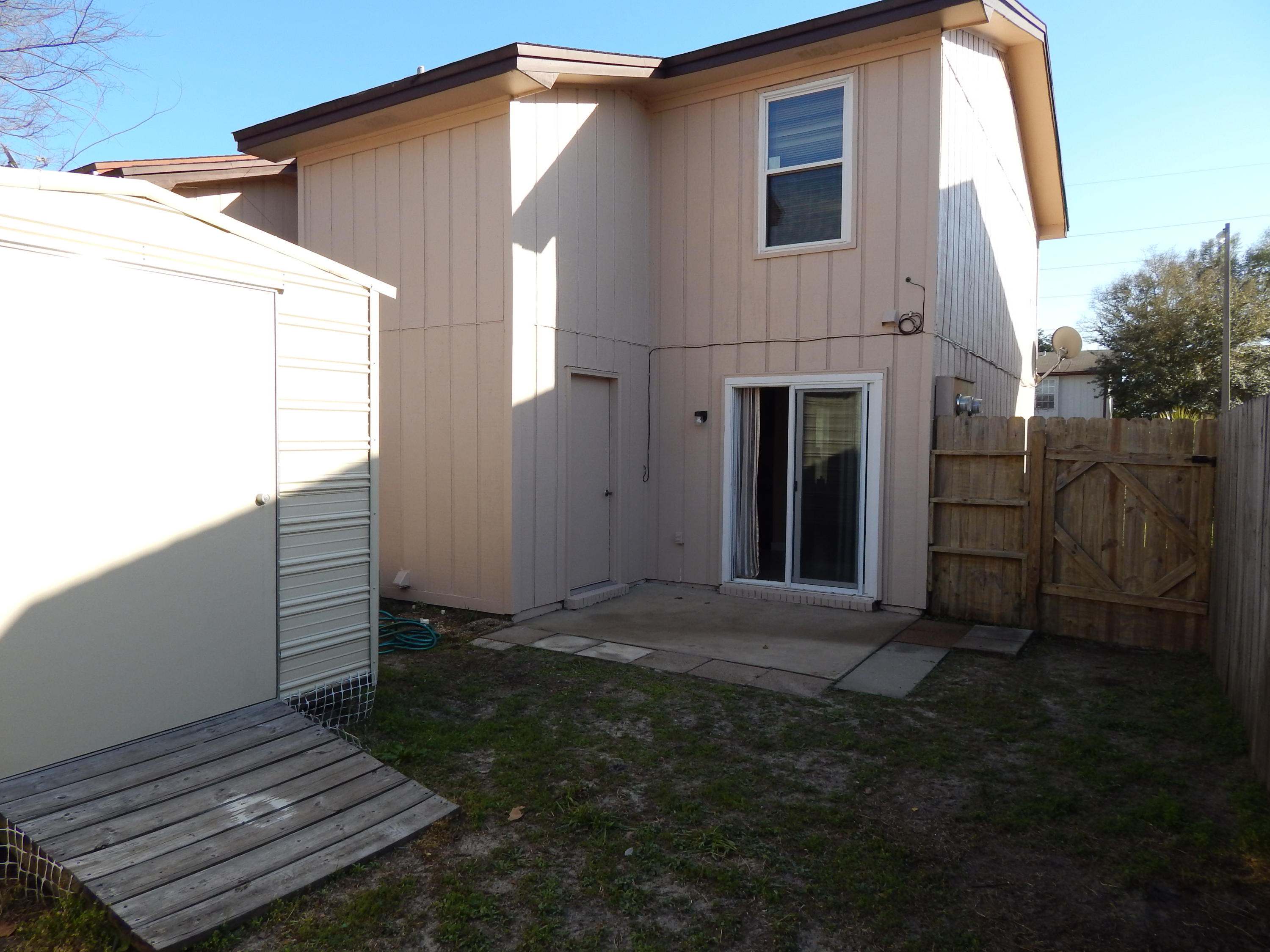 VIKING MANOR PH 1 - Residential