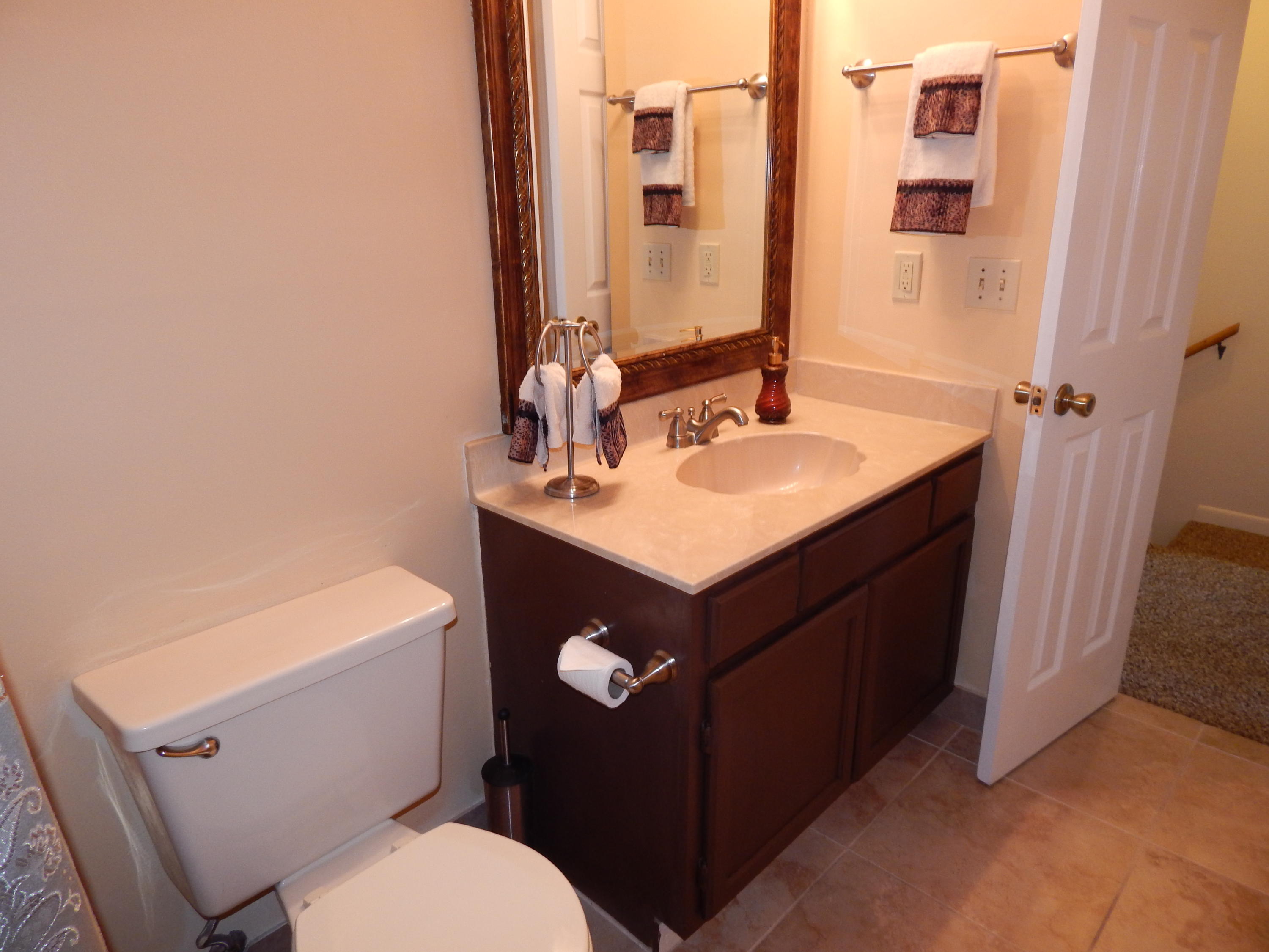 VIKING MANOR PH 1 - Residential