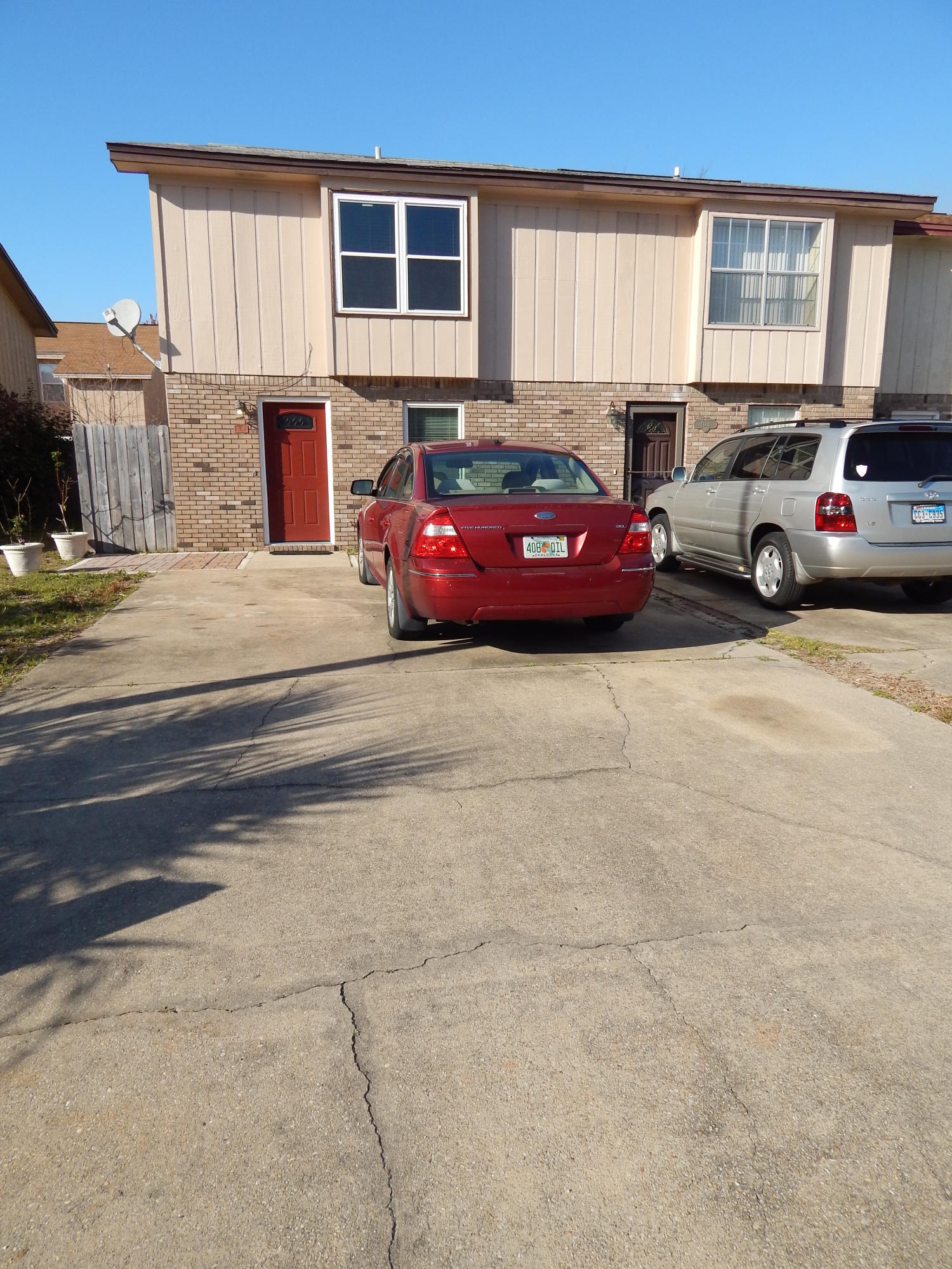 VIKING MANOR PH 1 - Residential