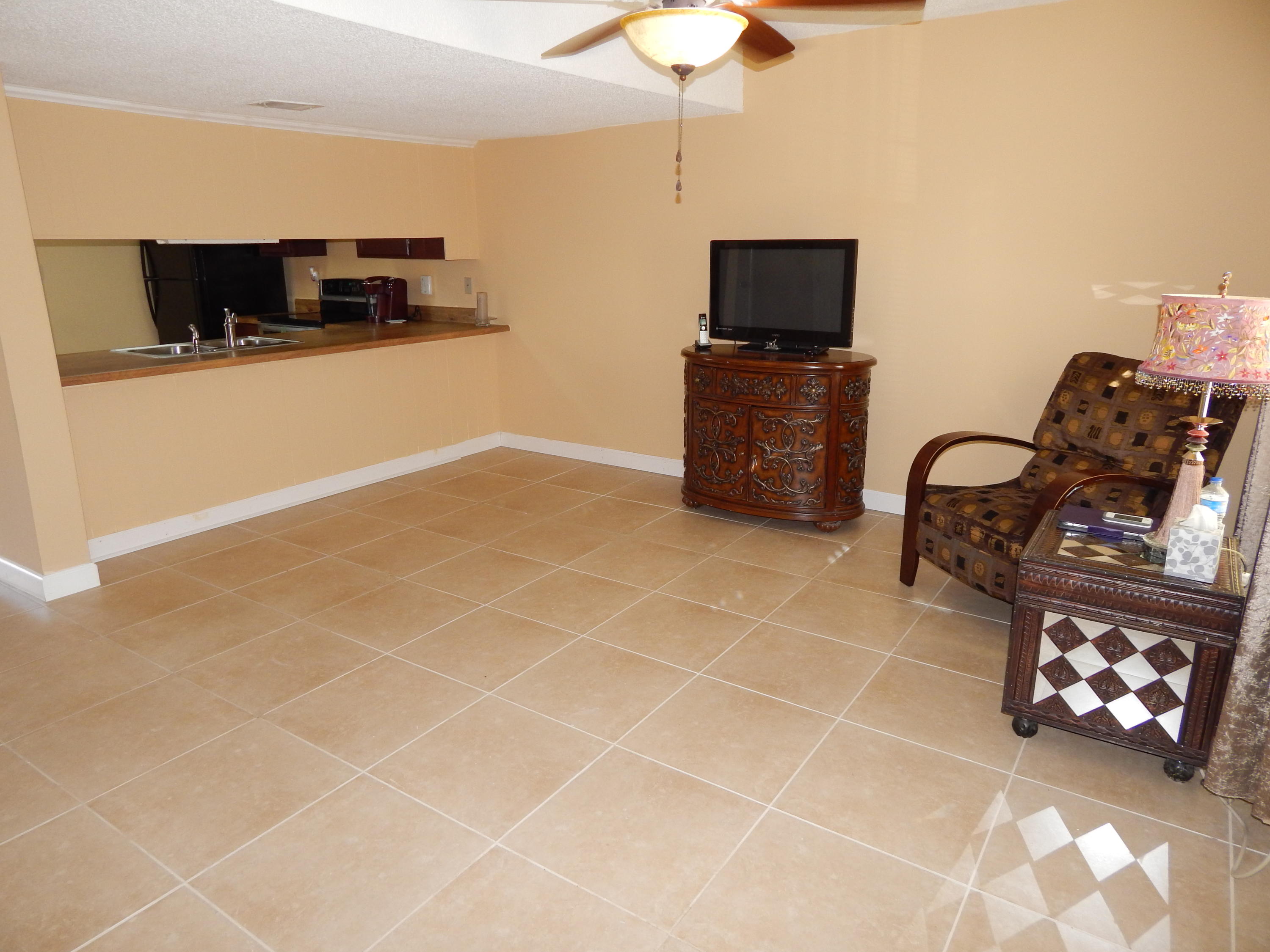 VIKING MANOR PH 1 - Residential