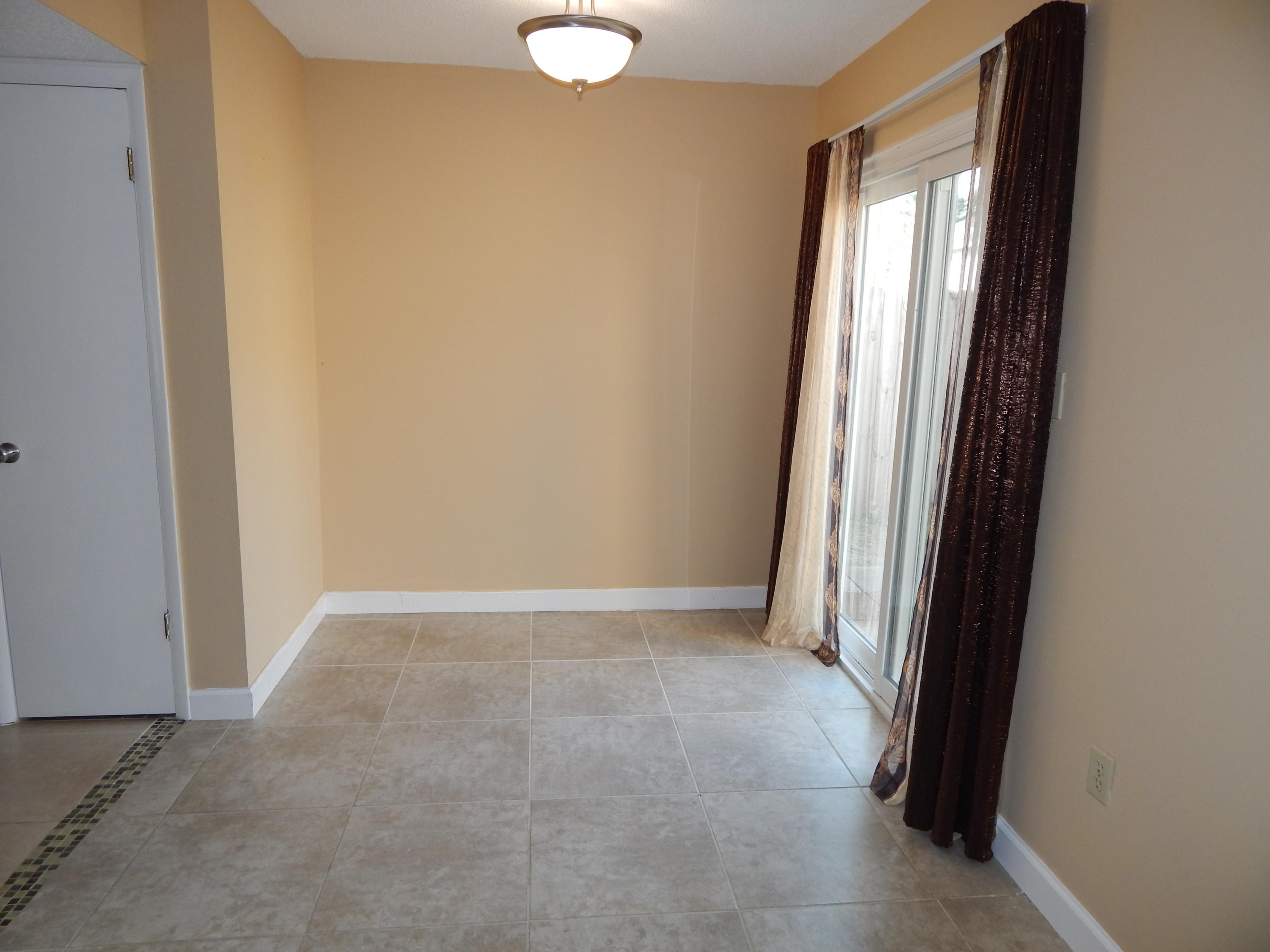 VIKING MANOR PH 1 - Residential