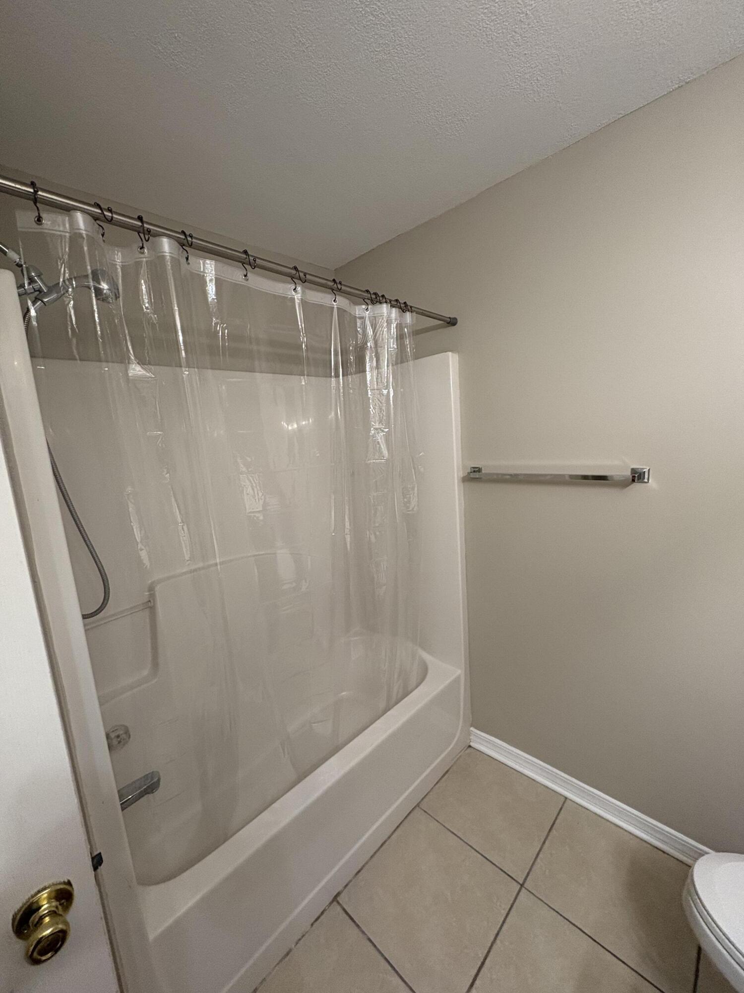 MORRIS ADDN TO CRESTVIEW - Residential Lease