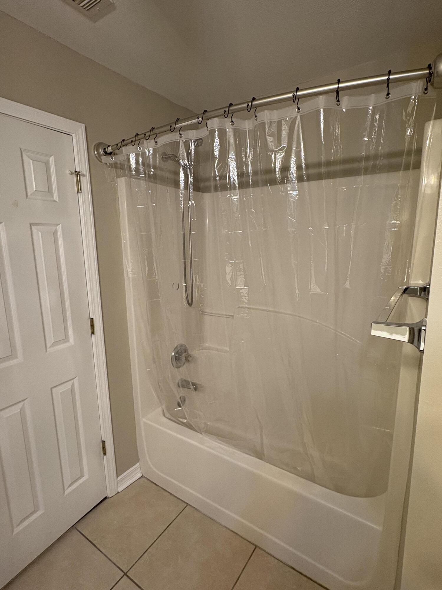 MORRIS ADDN TO CRESTVIEW - Residential Lease