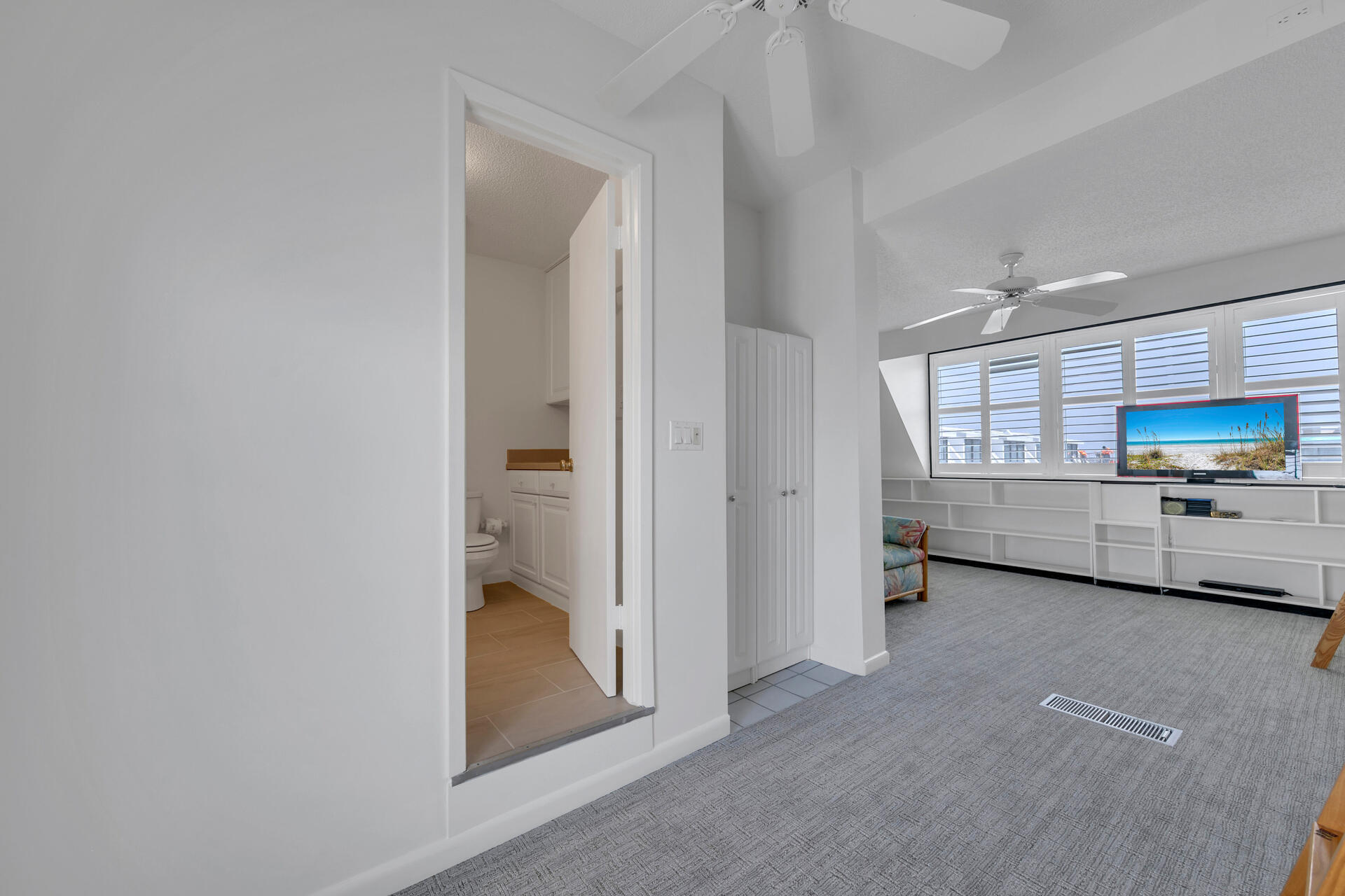 AEGEAN CONDO - Residential