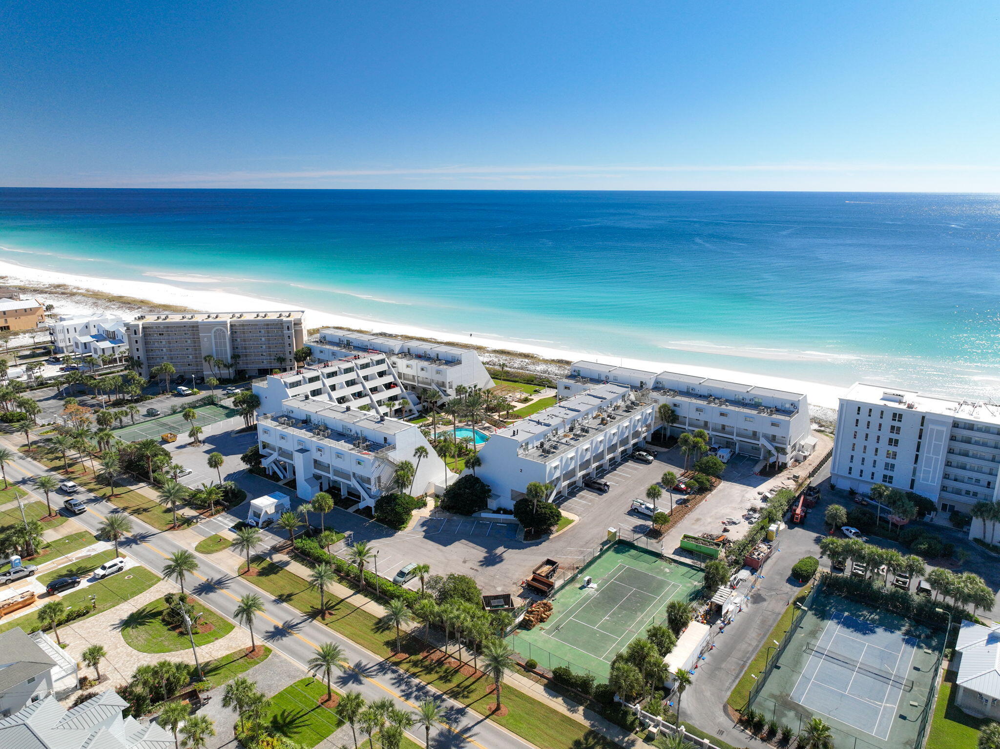 AEGEAN CONDO - Residential