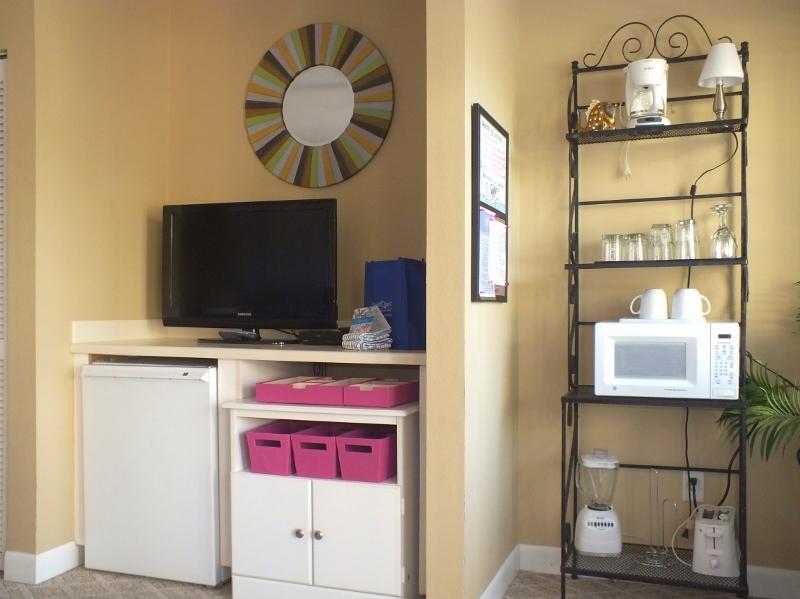 INN AT GULF PLACE - Residential