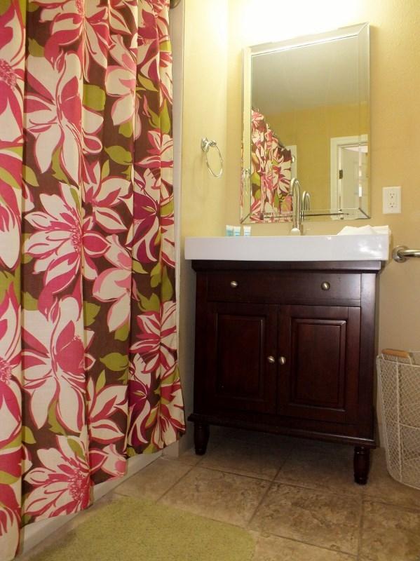 INN AT GULF PLACE - Residential