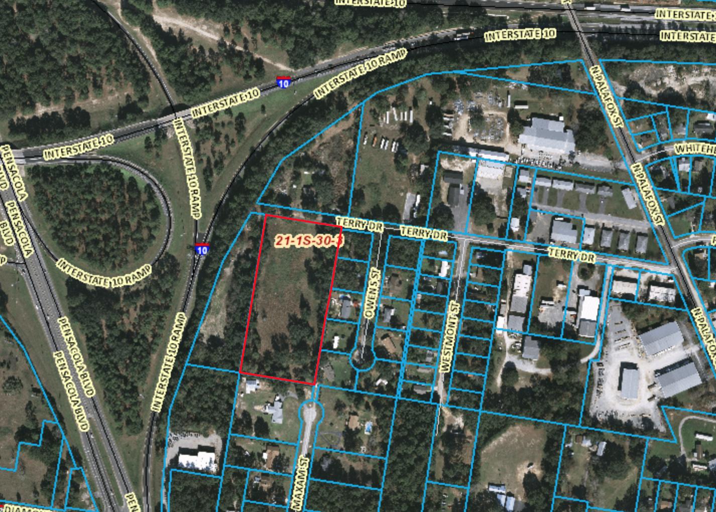 4.8 acre vacant commercial land parcel, located just south of Interstate 10 off of N Palafox
