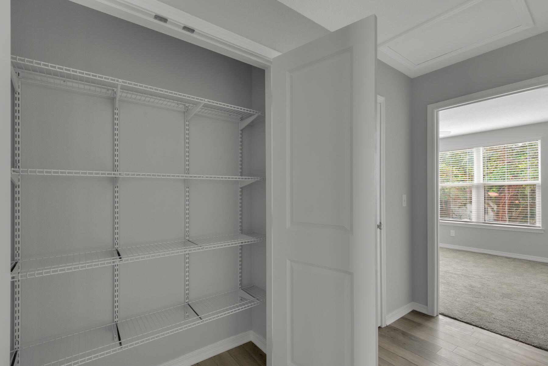 ANASTASIA MANOR T/H - Residential Lease