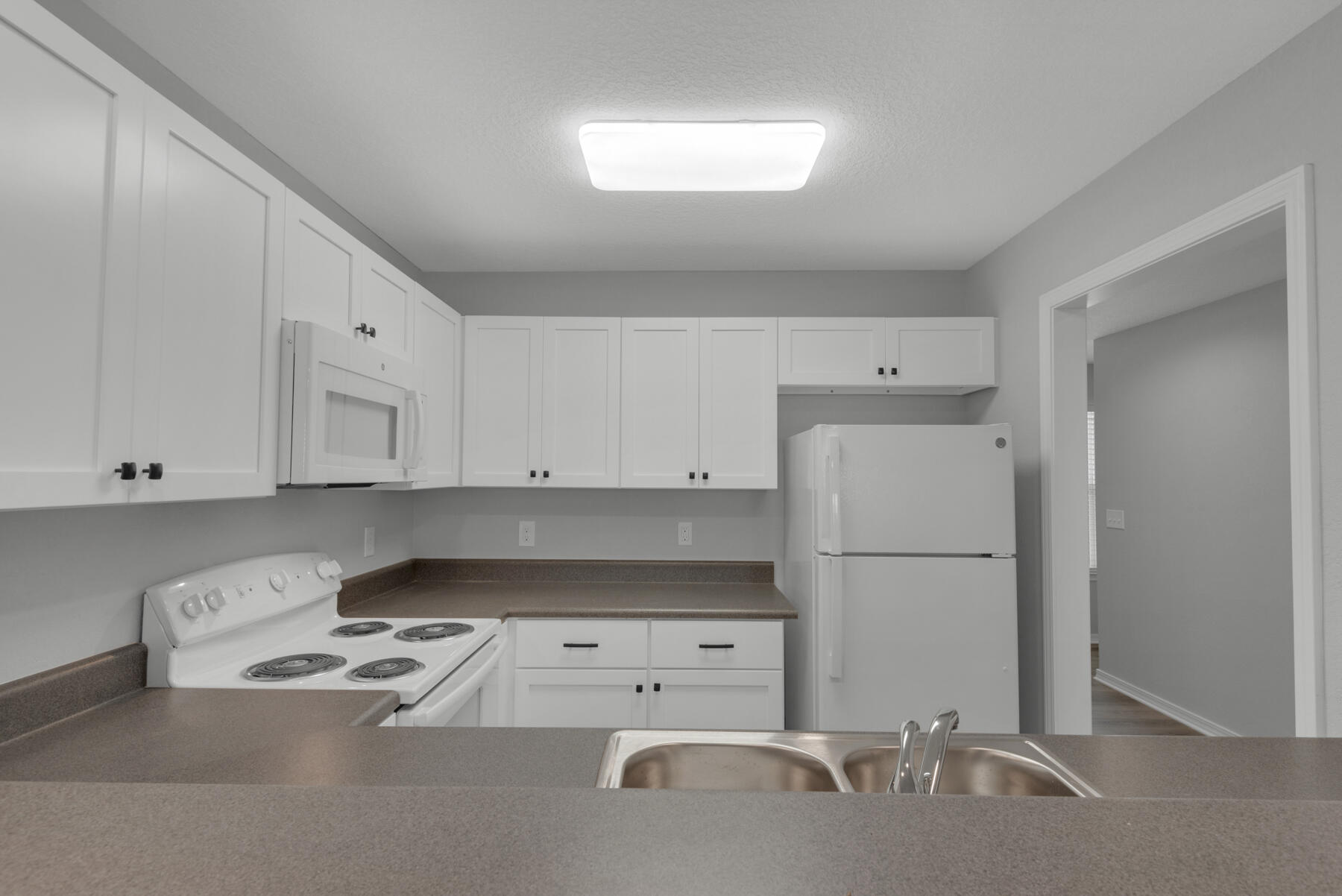 ANASTASIA MANOR T/H - Residential Lease