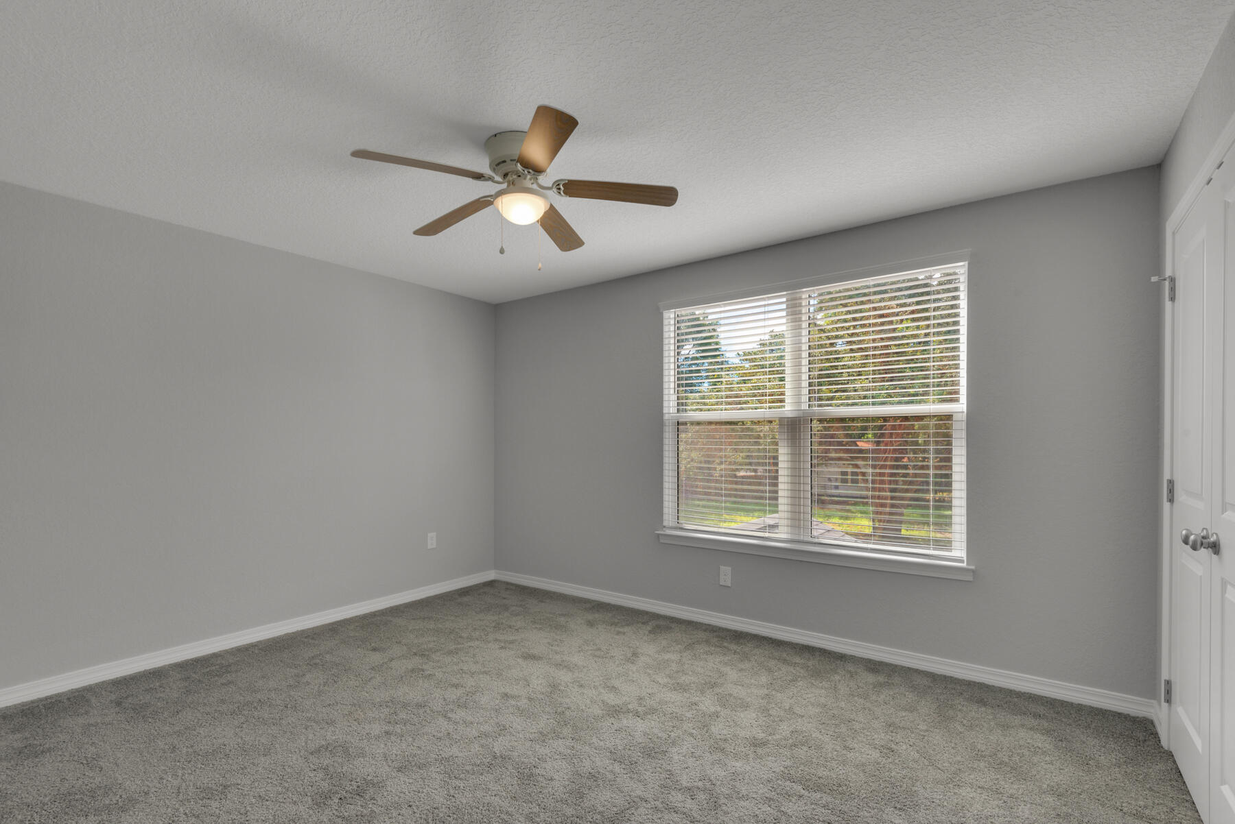 ANASTASIA MANOR T/H - Residential Lease