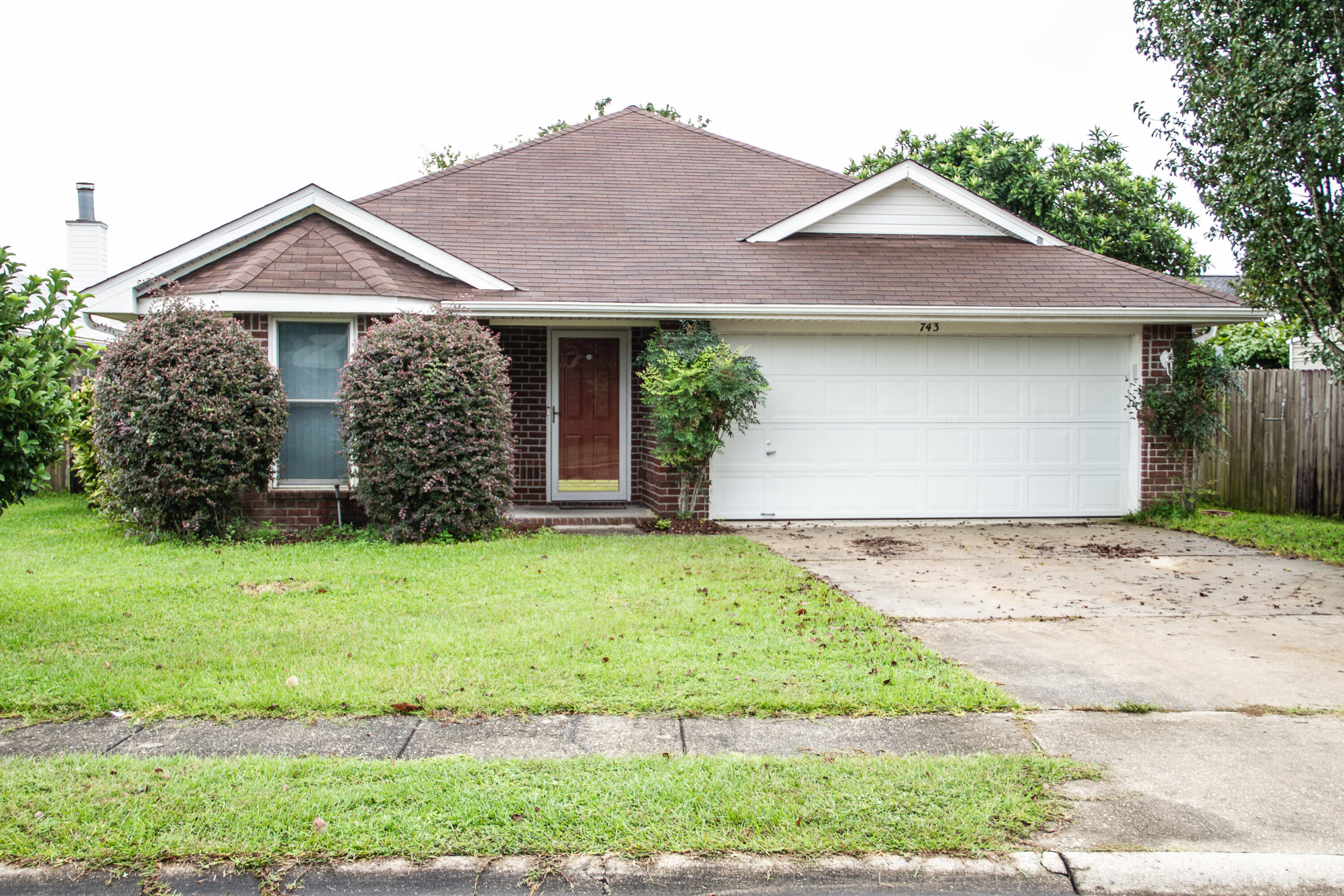 EMERALD VILLAGE S/D - Residential Lease