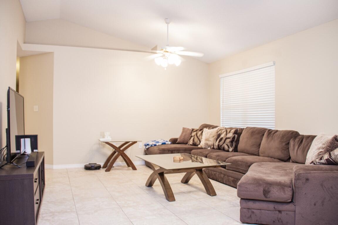 EMERALD VILLAGE S/D - Residential Lease