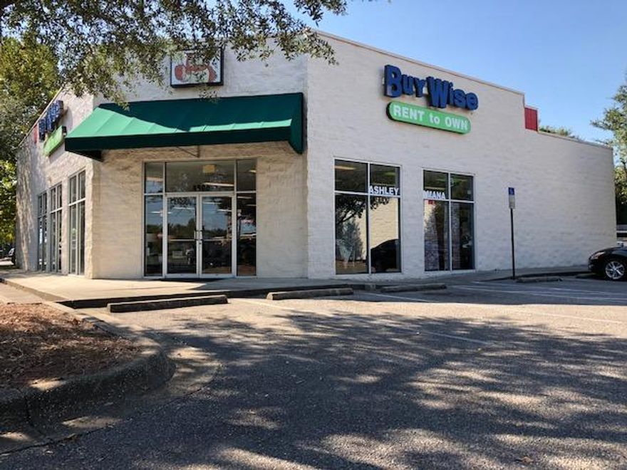 Stand-alone building in heart of ''retail row'' along Hwy 90 in Pace, FL. This building fronts Hwy 90, traffic light, across from Wal-Mart, Home Depot, Dick's, Michael's, Ulta, etc. Excellent ingress/egress, has 3 dedicated offices, warehouse in rear and wide open showroom! This is an out-parcel to the Office Depot/Dollar Tree shopping center ''Pace Station''. 4,225 SF stand alone building offers: 300 SF office area, 925 SF warehouse area and 3,000 SF retail showroom.