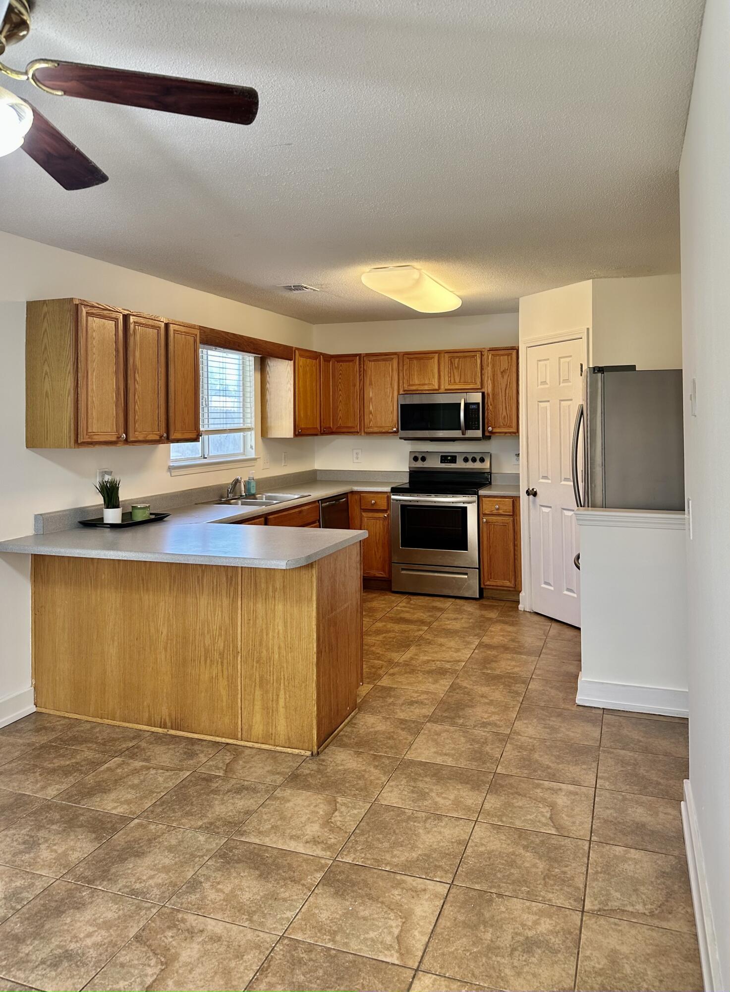 BROOKWOOD - Residential