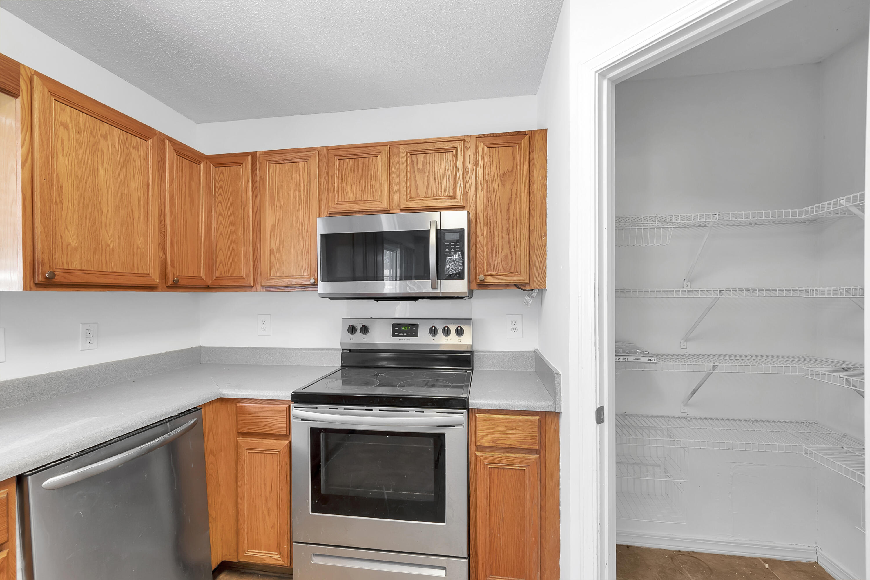 BROOKWOOD - Residential