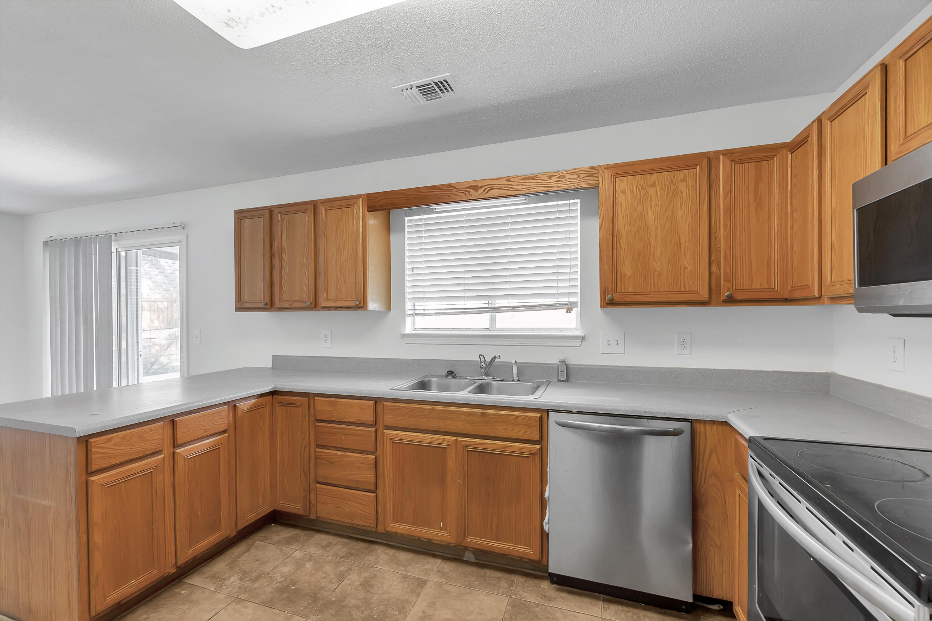 BROOKWOOD - Residential