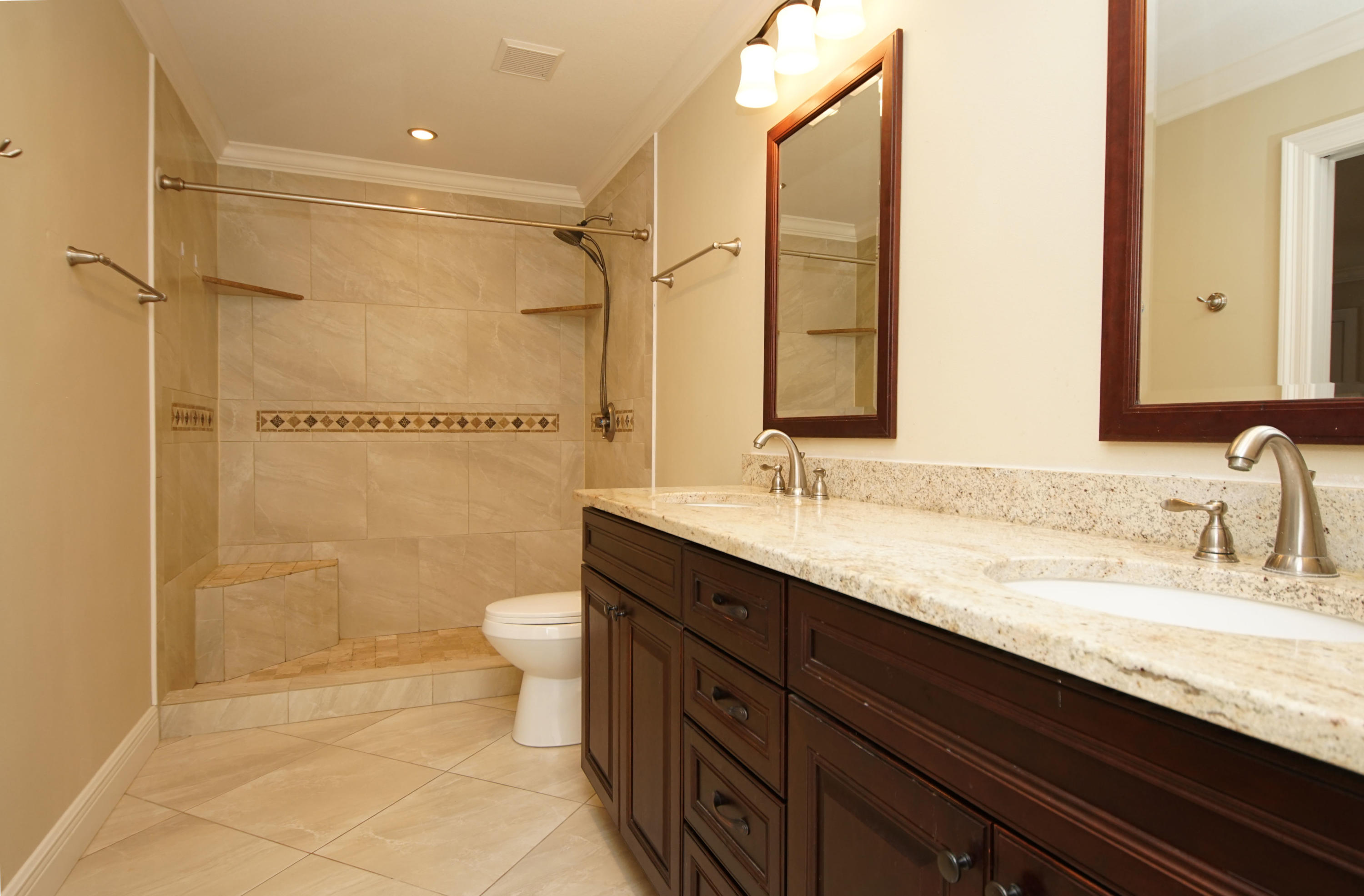 LAKE LORRAINE ESTATES 1 - Residential